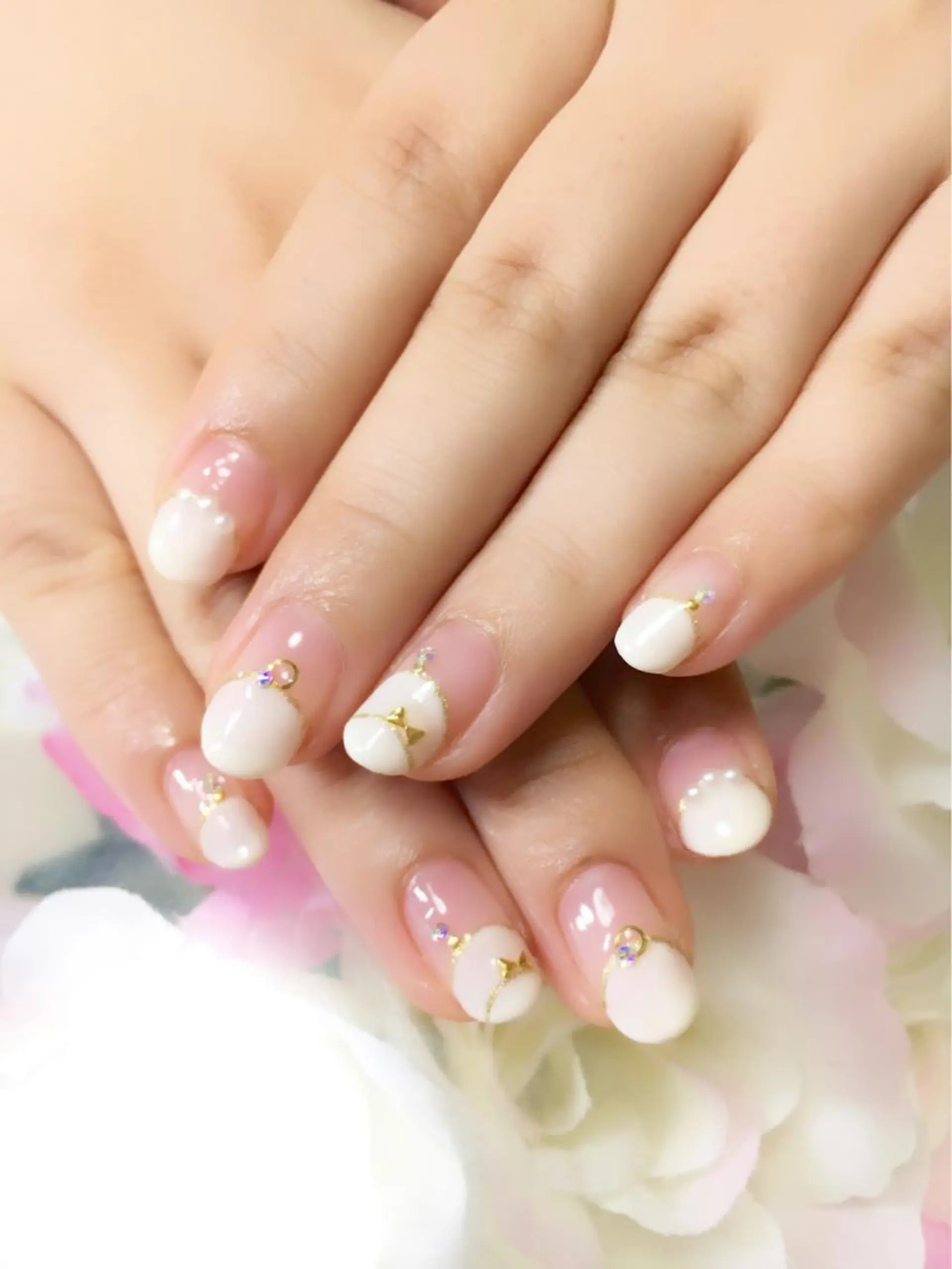 ネイル 持ち込み clover nailのネイルデザイン