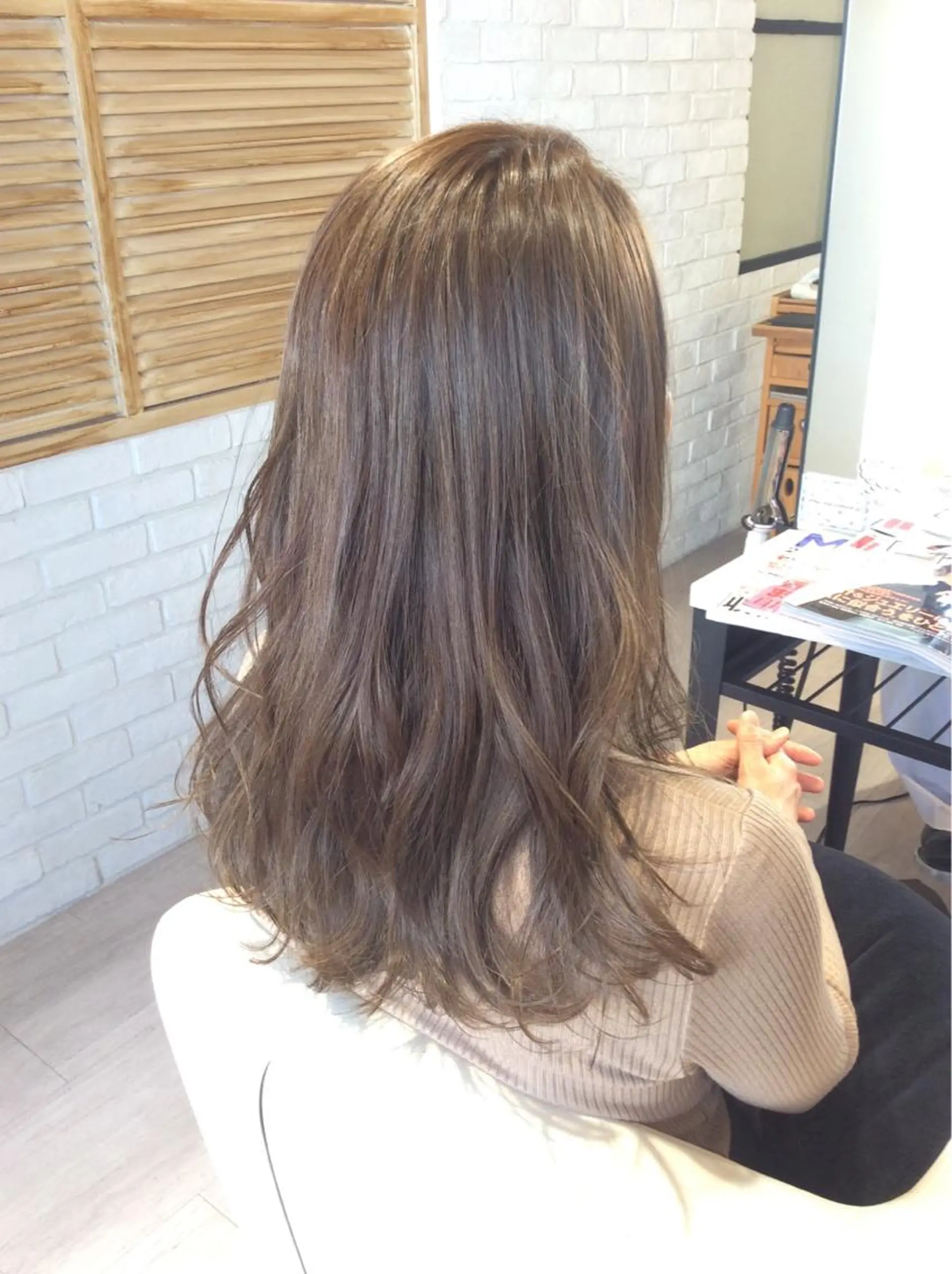 ロング カラー カット ヘアカラー トリートメント HAIR STUDIO  buzz所属・金子 富士のヘアスタイル