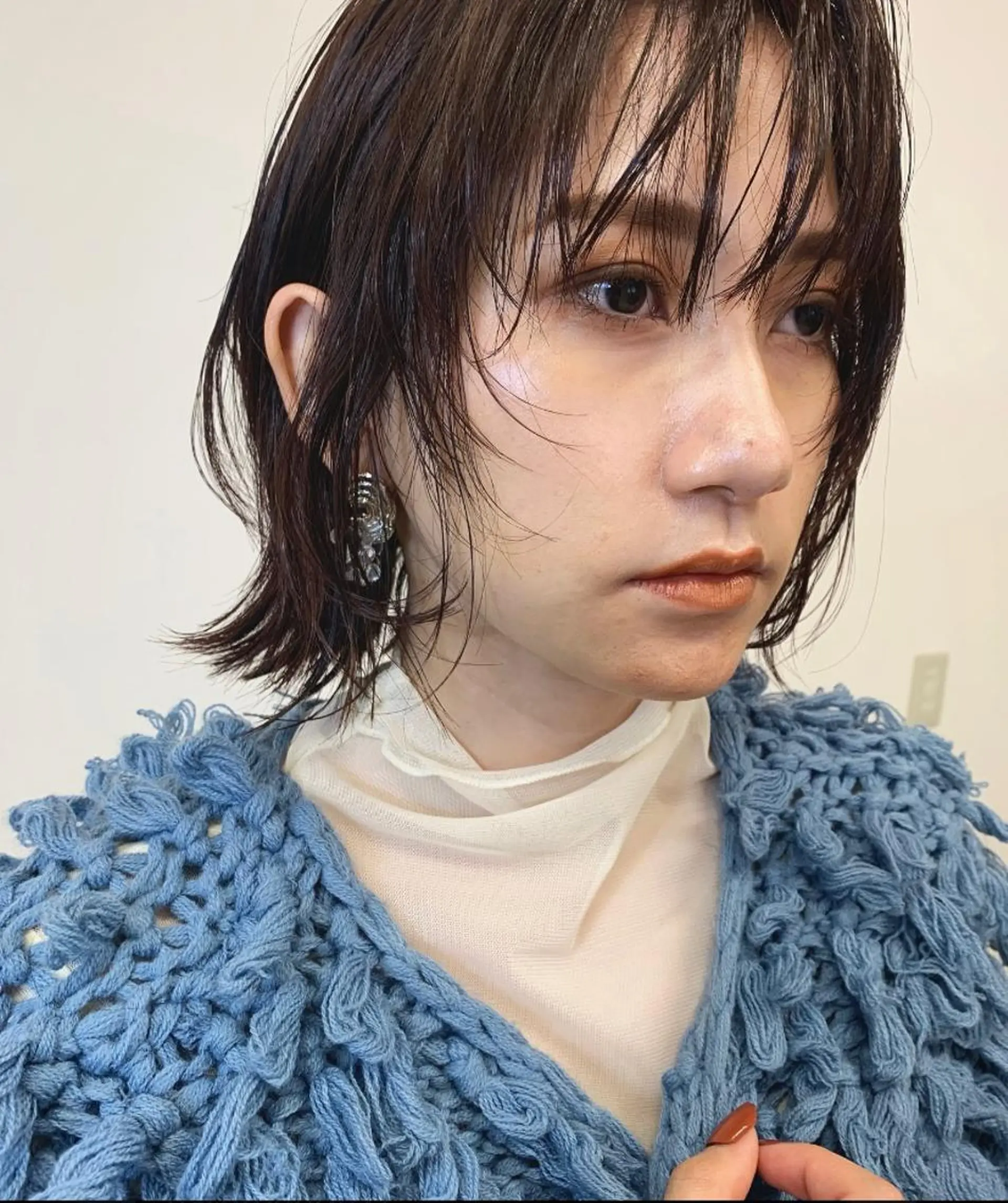 ミディアム 田中 亜沙美のヘアスタイル