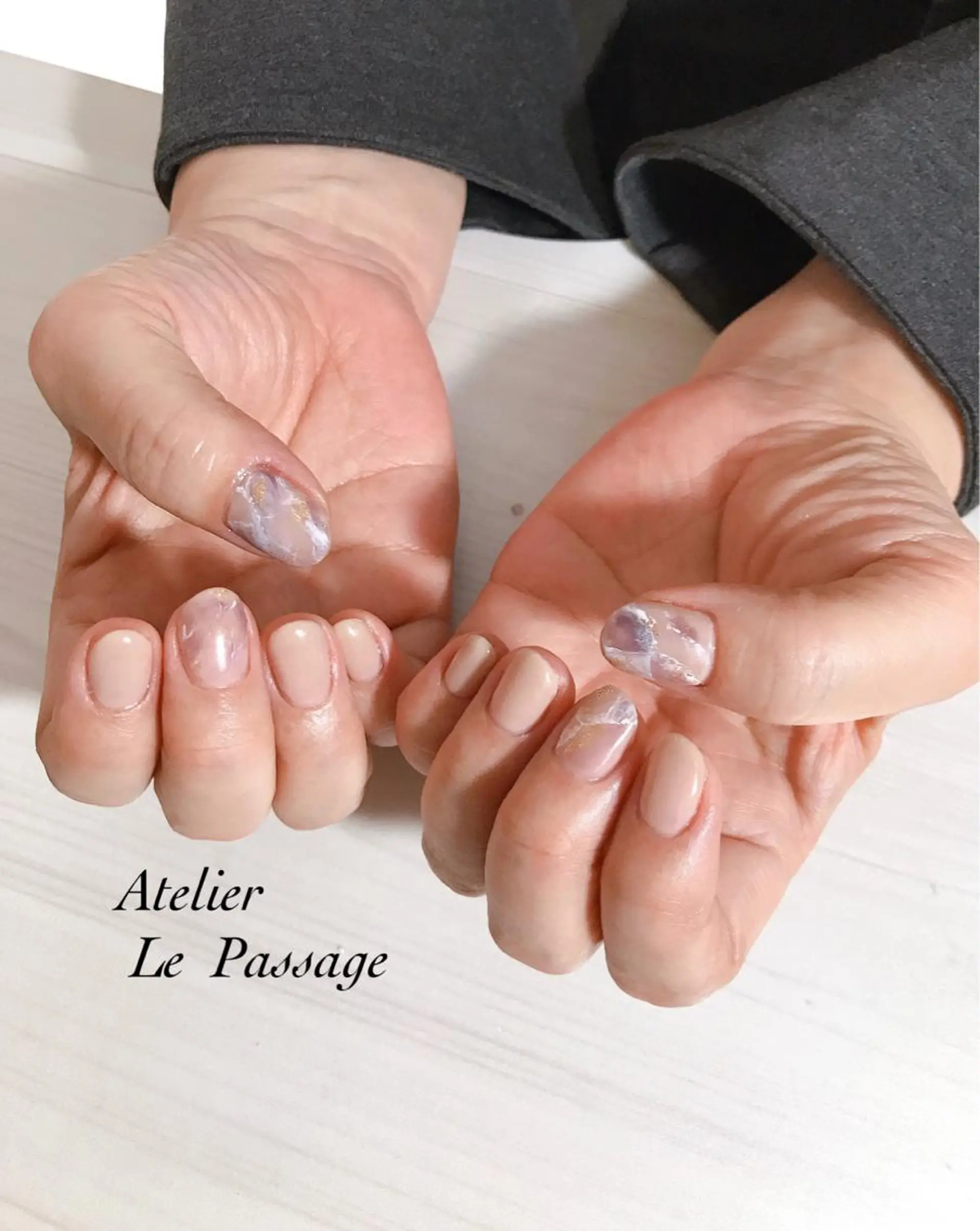 ネイル ジェルネイル 大理石ネイル(マーブル) オフィスネイル ワンカラーネイル パラジェル Atelier Le Passage所属・h nakatsukaのネイルデザイン