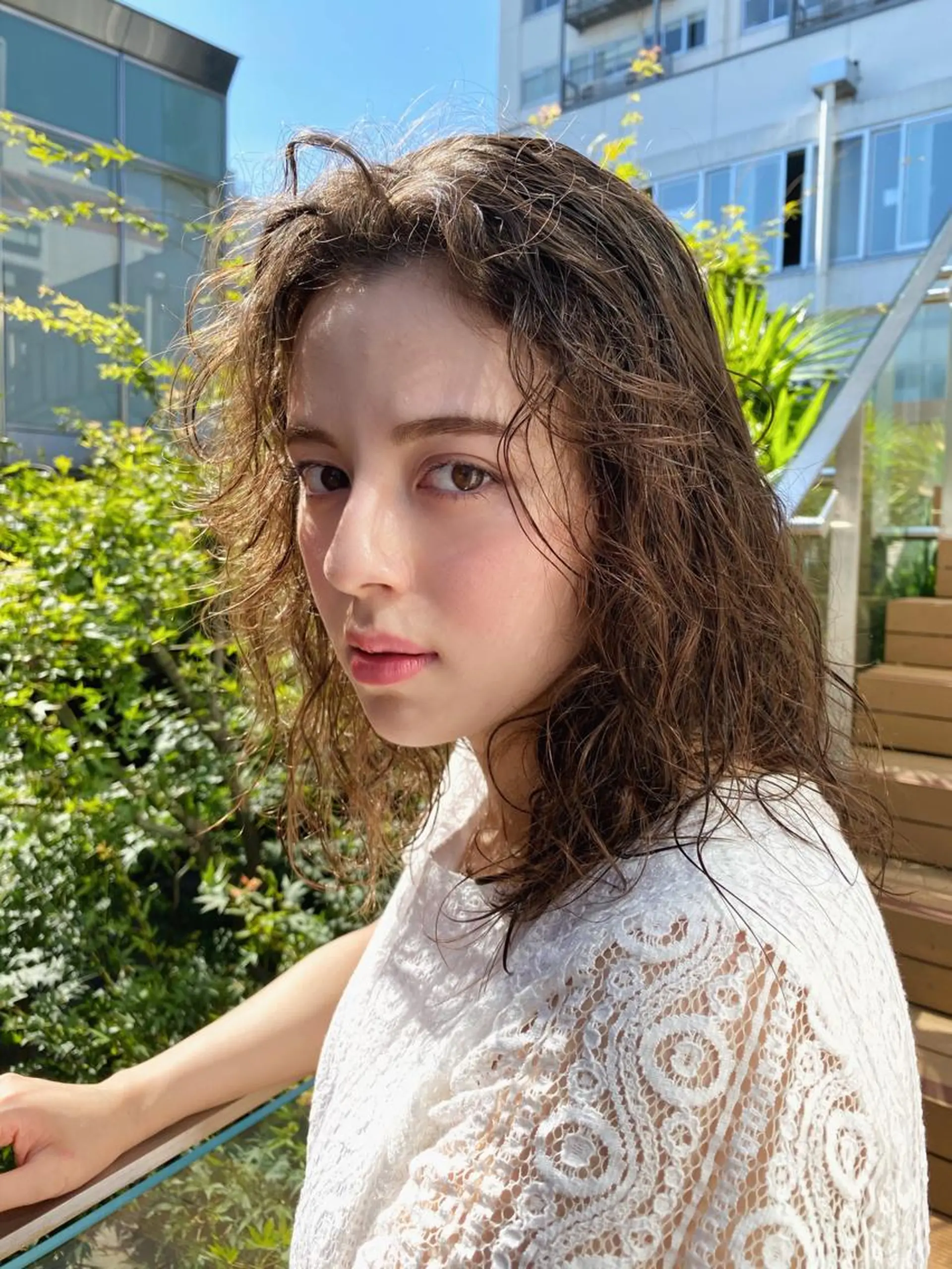 セミロング セミロングパーマ くせ毛 Ms.CHARM所属・ハイライト無料 韓国ヘア/レイヤーのヘアスタイル