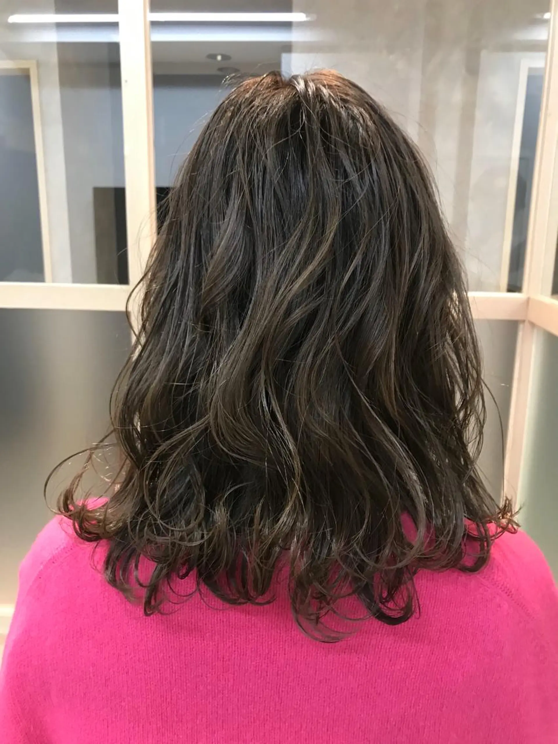 ミディアム ヘアカラー ✂︎マンツーマン施術 ａｙｅ✂︎のヘアスタイル