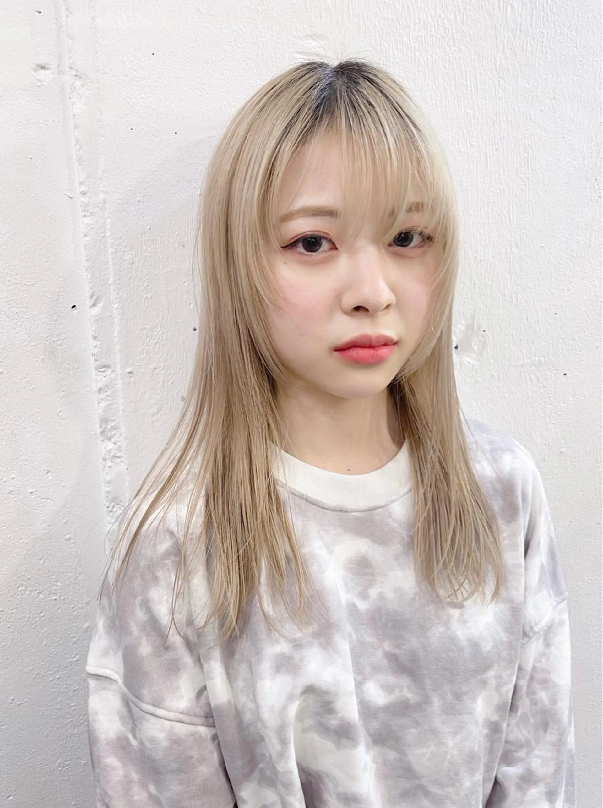 セミロング カラー ブリーチ 木村陸弥 似合わせ 透明感カラー🌿のヘアスタイル