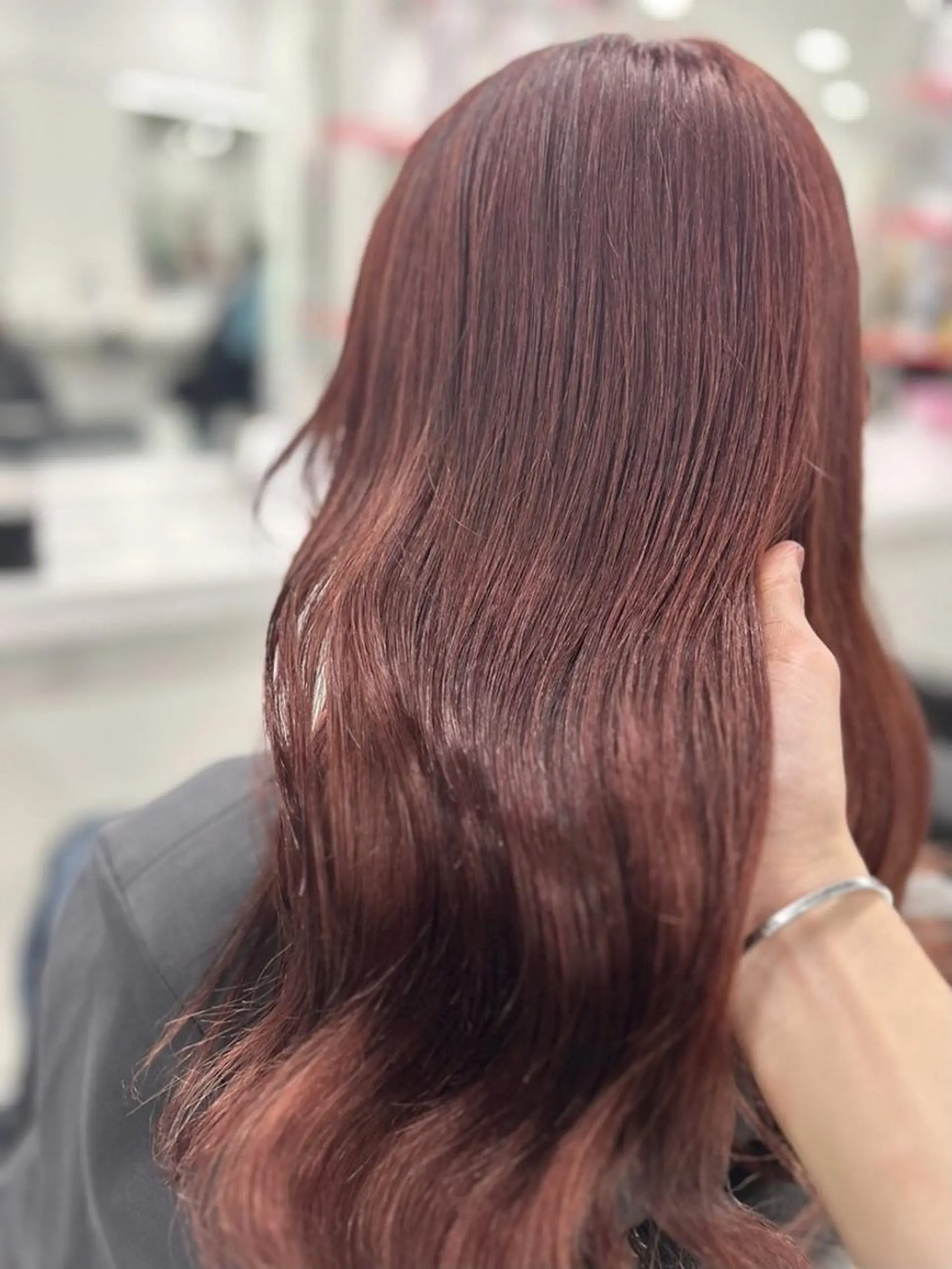 カラー 赤み消し透明感🩶 銀座Ryota🩶のヘアスタイル