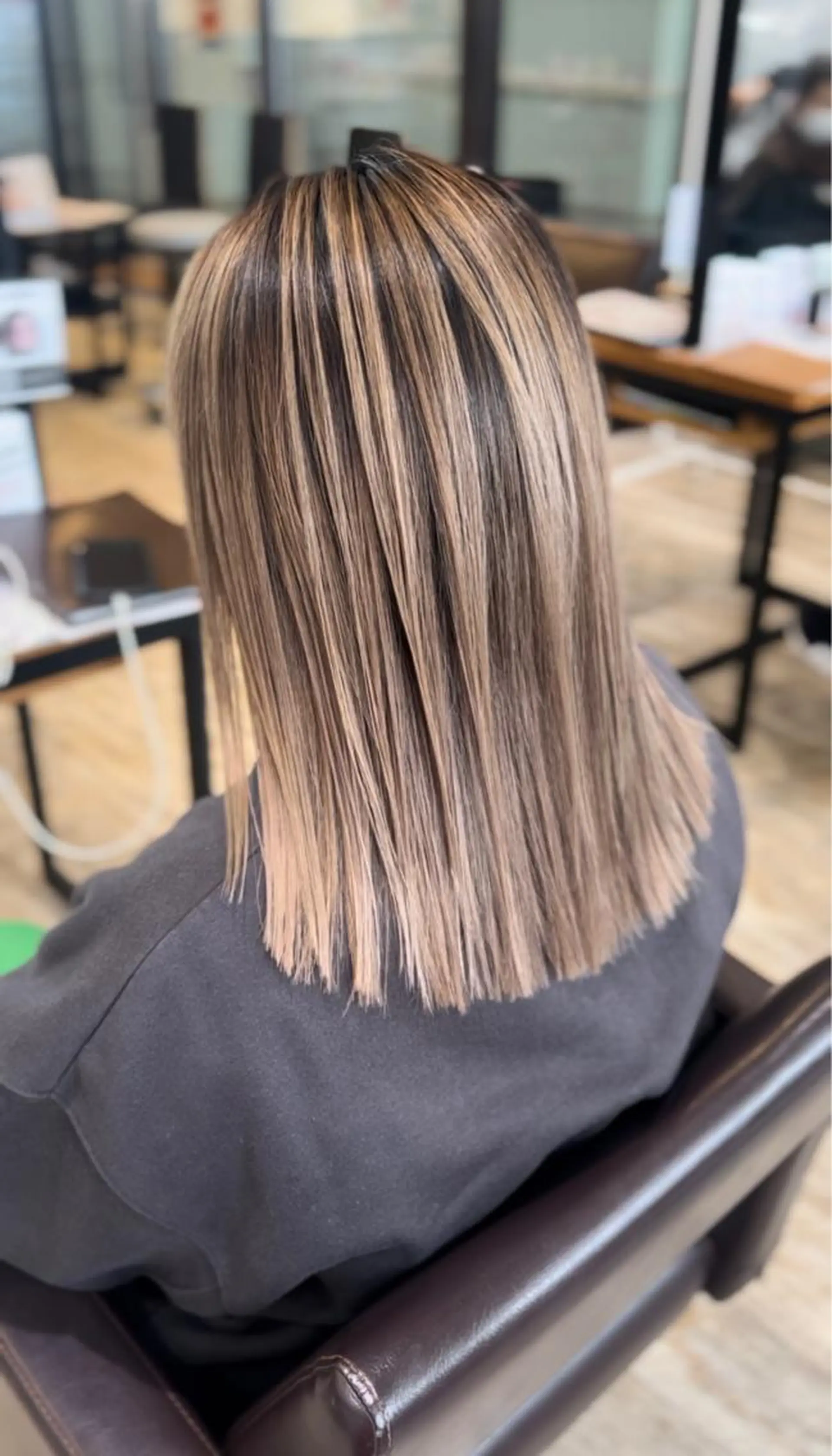 ロング カット ヘアカラー レイヤーカット TAIKIのヘアスタイル