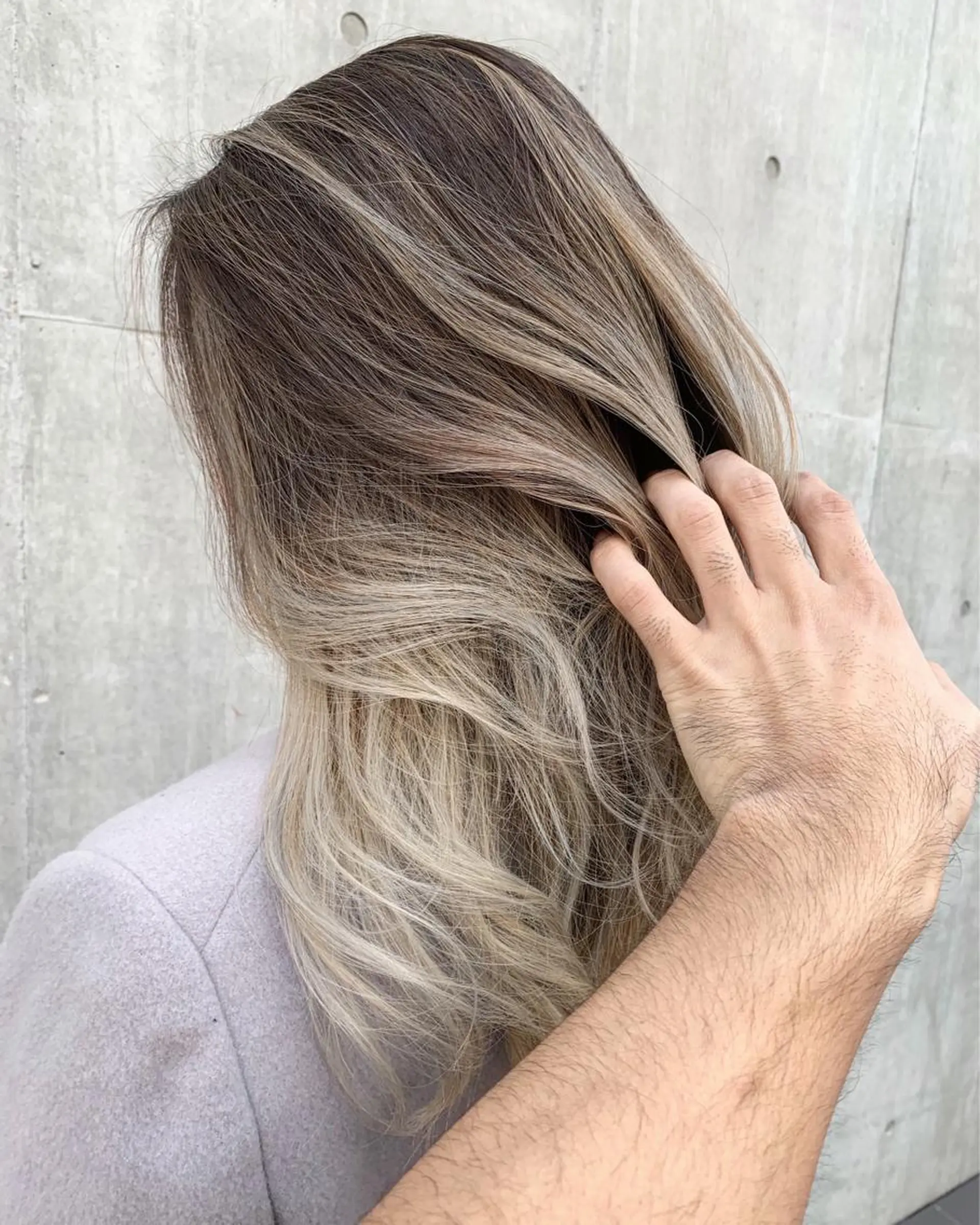 ロング カラー バレイヤージュ レイヤーカット ヘアカラー トリートメント ヘッドスパ 🌿海外Style・ KOHEIのヘアスタイル