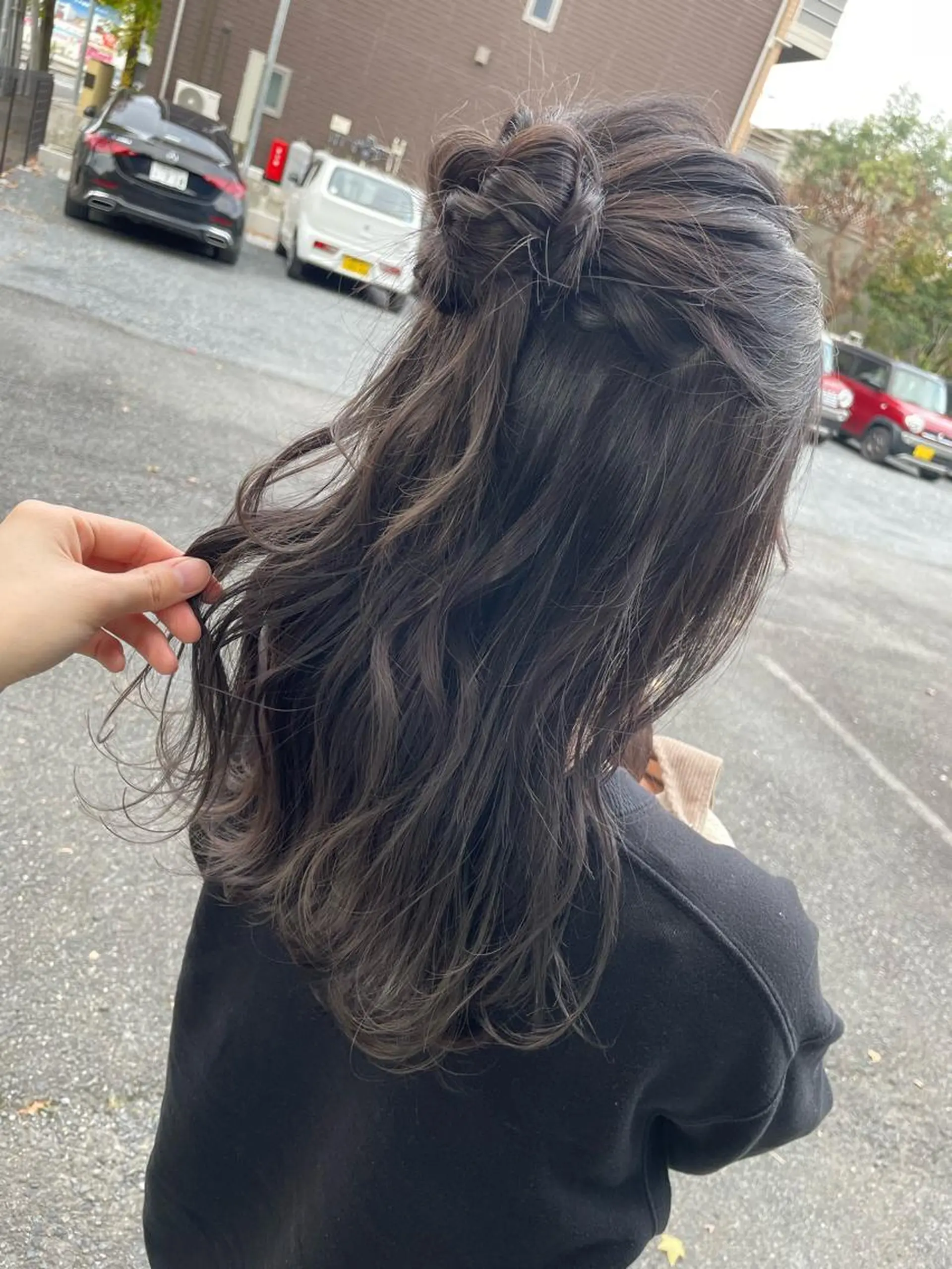 カラー ヘアアレンジ バレイヤージュ グレージュ オノ アカネのヘアスタイル