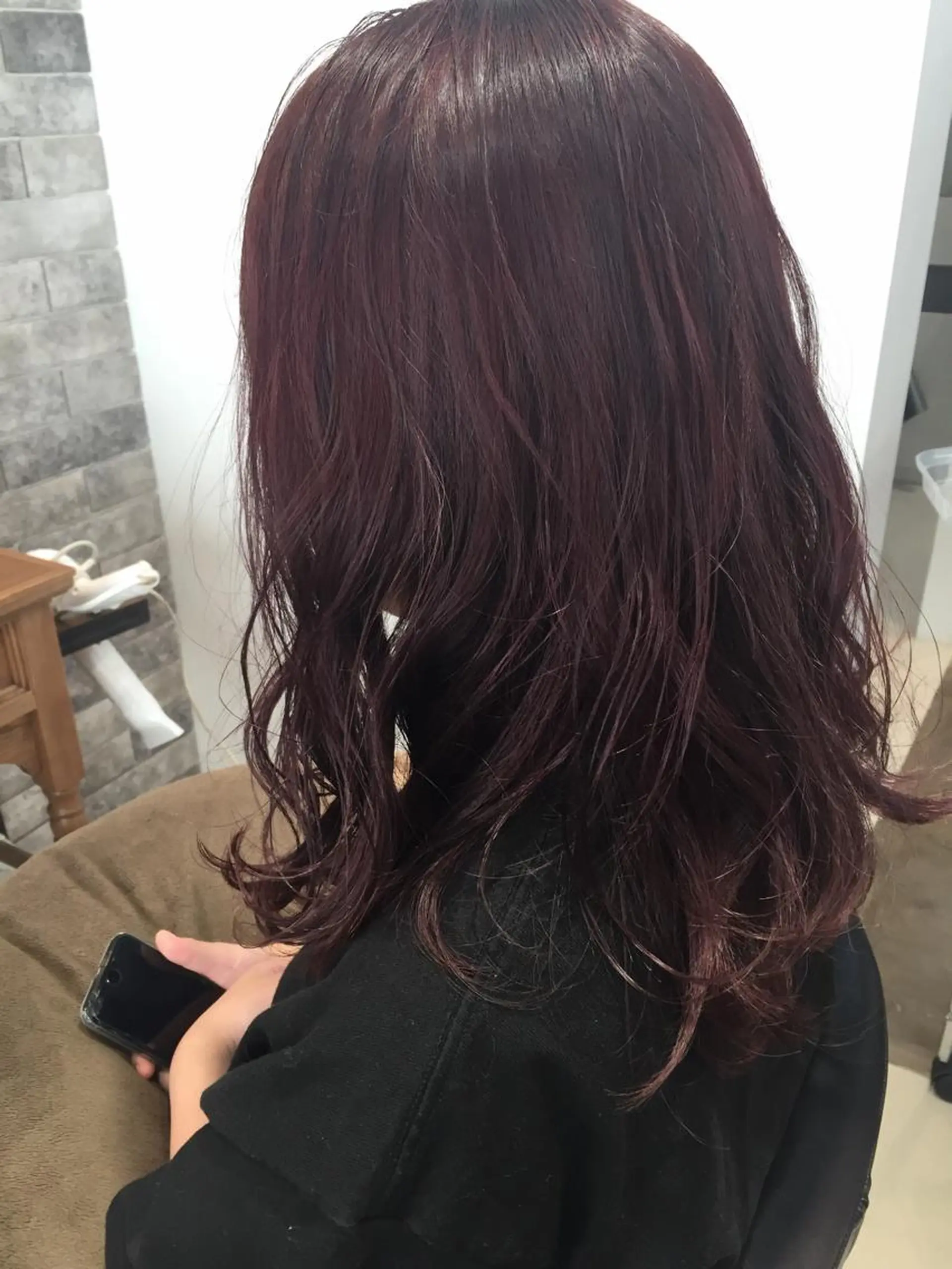 ミディアム パープルカラー カット ヘアカラー トリートメント 所渉/韓国レイヤー /ウルフカットのヘアスタイル