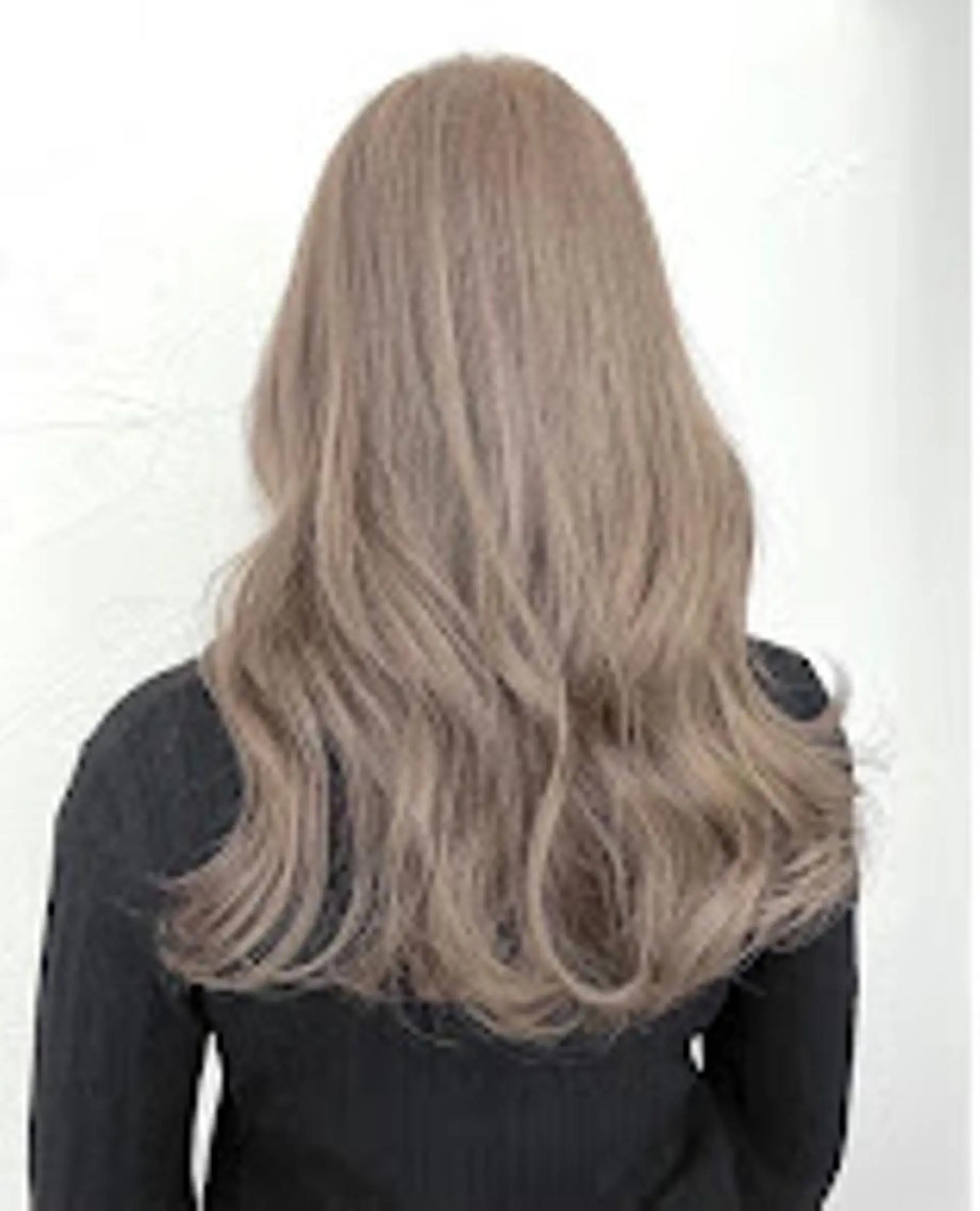 カラー 【公式】DISCO銀 座🪩トレンド🪽のヘアスタイル