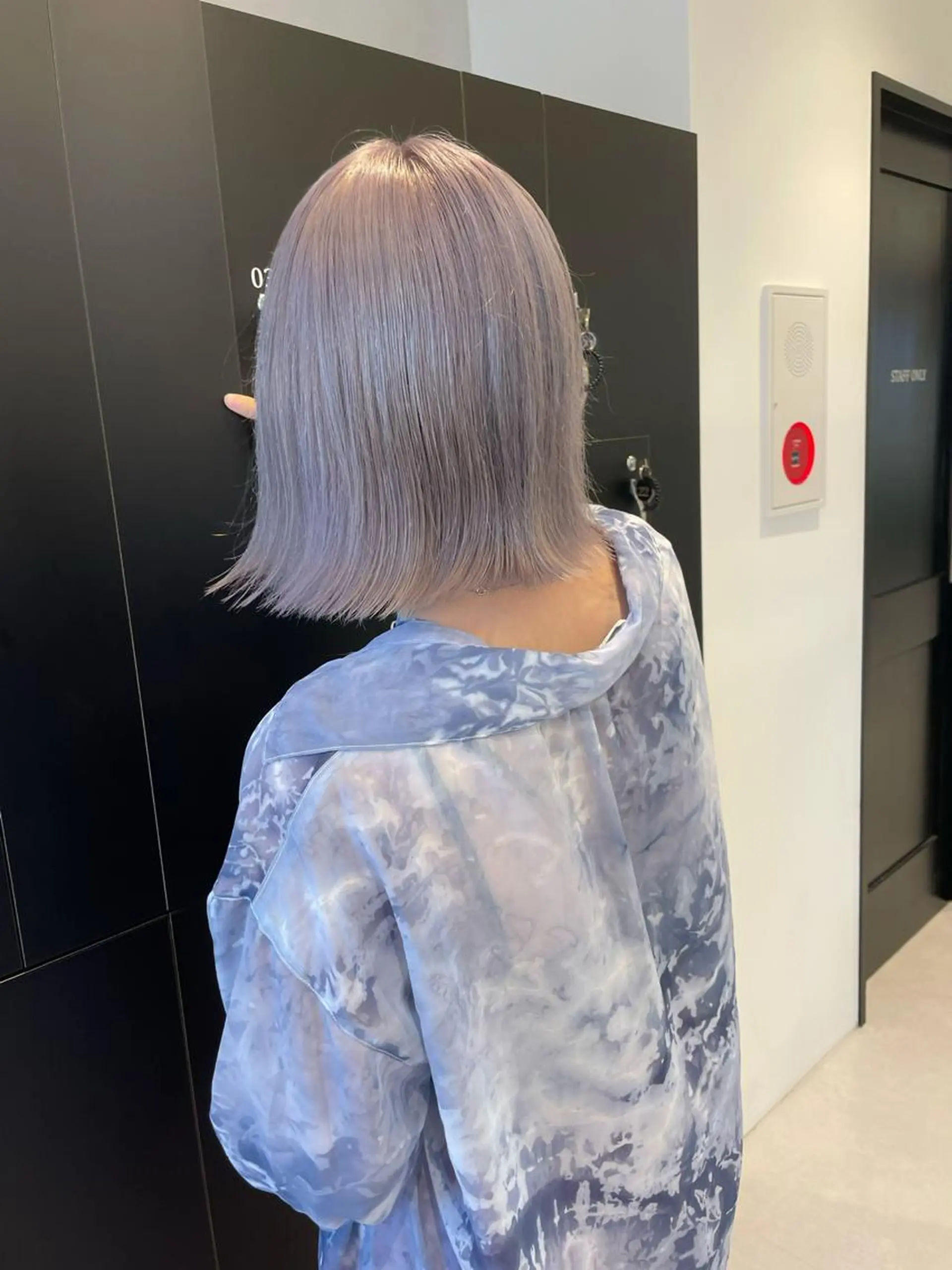 ショート カラー グレージュ ラベンダーカラー ラベンダーグレージュ ラベンダーグレー ボブ カット ヘアカラー トリートメント ヘアセット メンズ特化 パーマ/オザワのヘアスタイル