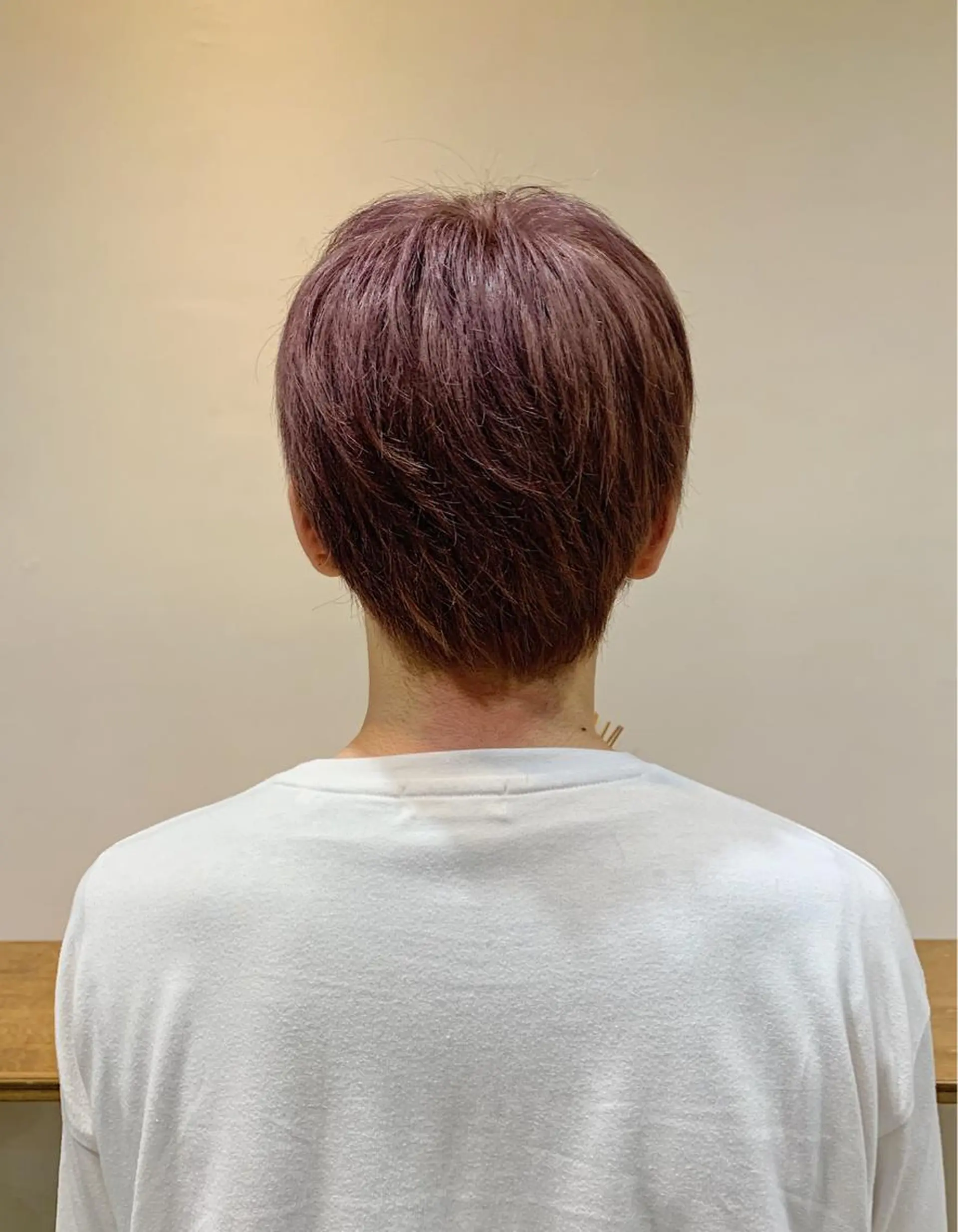 ショート ヘアカラー トリートメント ヘアセット ハイトーン/レイヤー 💜Akaneのヘアスタイル