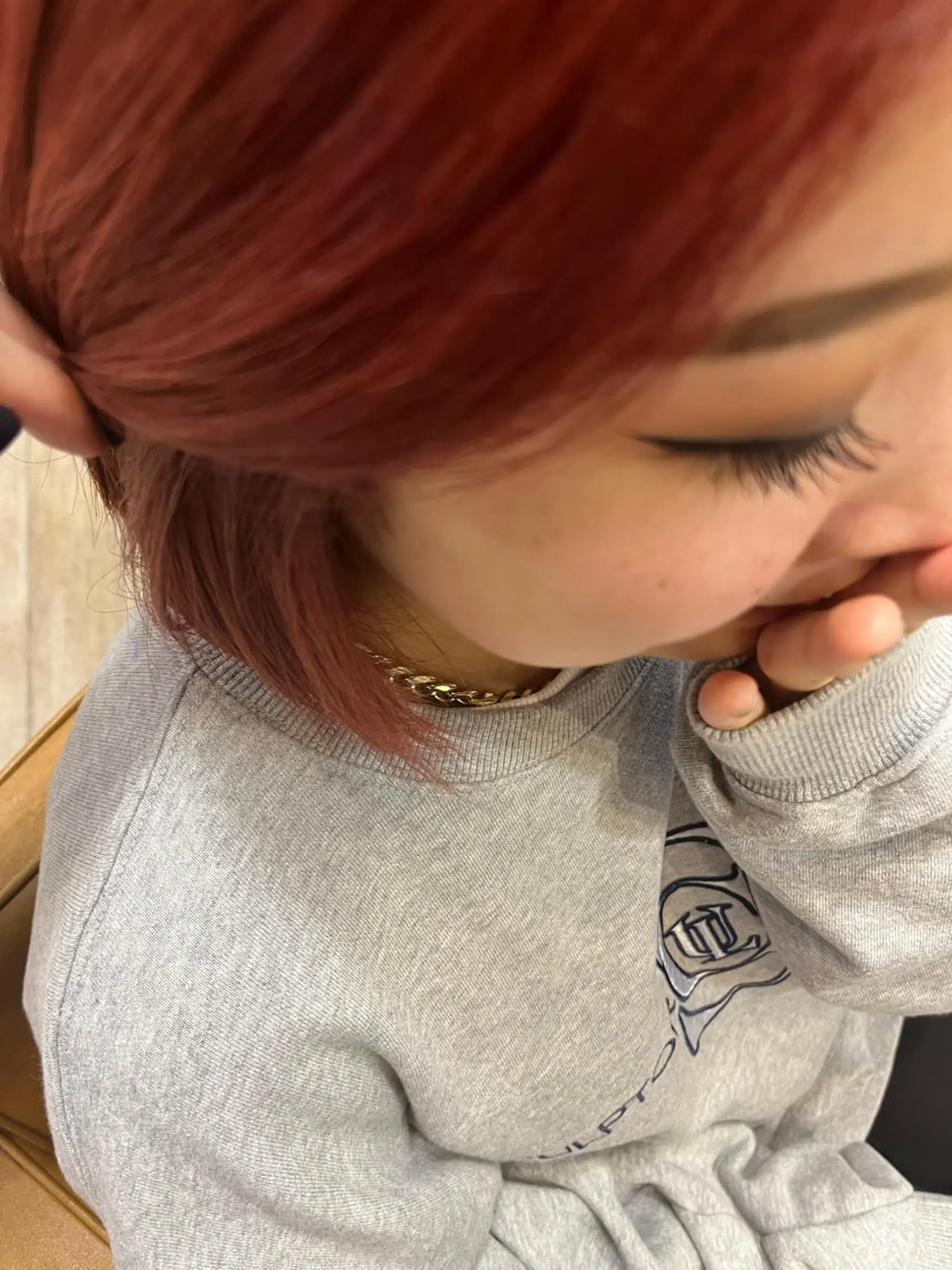 ミディアム 小山 水綺のヘアスタイル