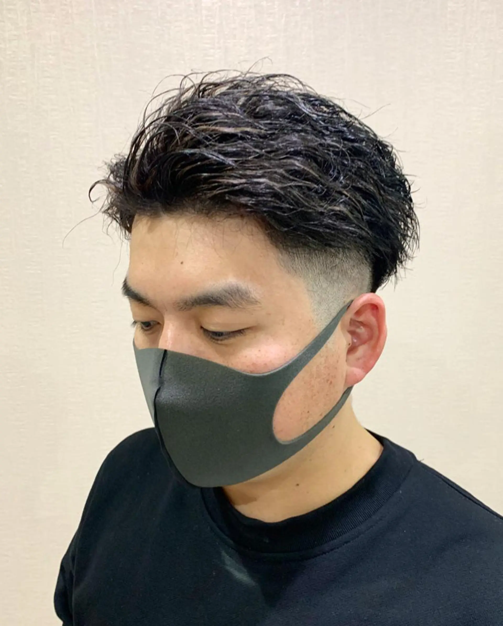 メンズ フェードカット メンズハイライト メンズパーマ メンズツイストパーマ ツイストパーマ stylist hiro by schon所属・大人男髪/メンズ パーマ/hiroのヘアスタイル