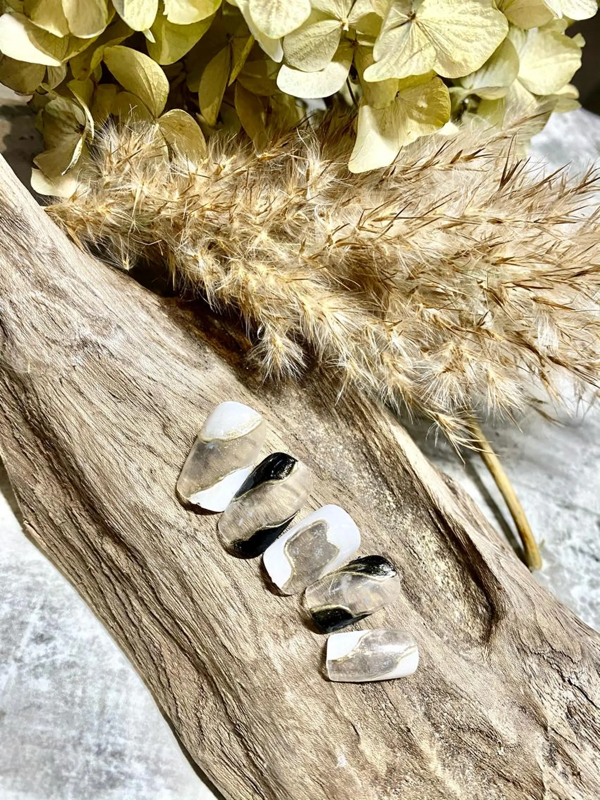 ネイル フットネイル IROHA Nail 矢掛萌子のネイルデザイン