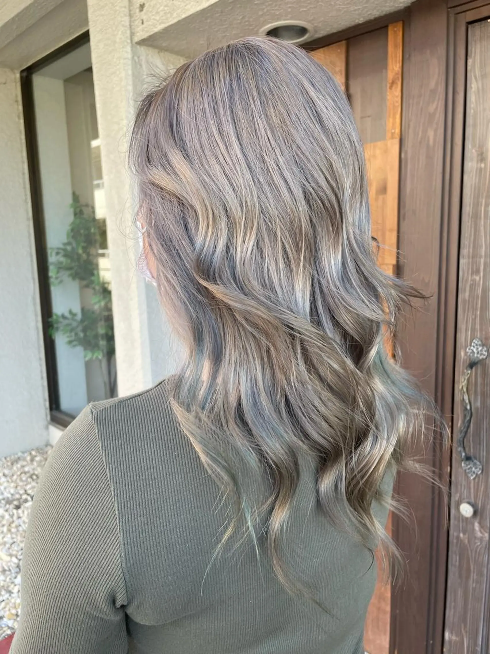 セミロング 🌝秦 美羽🌝のヘアスタイル