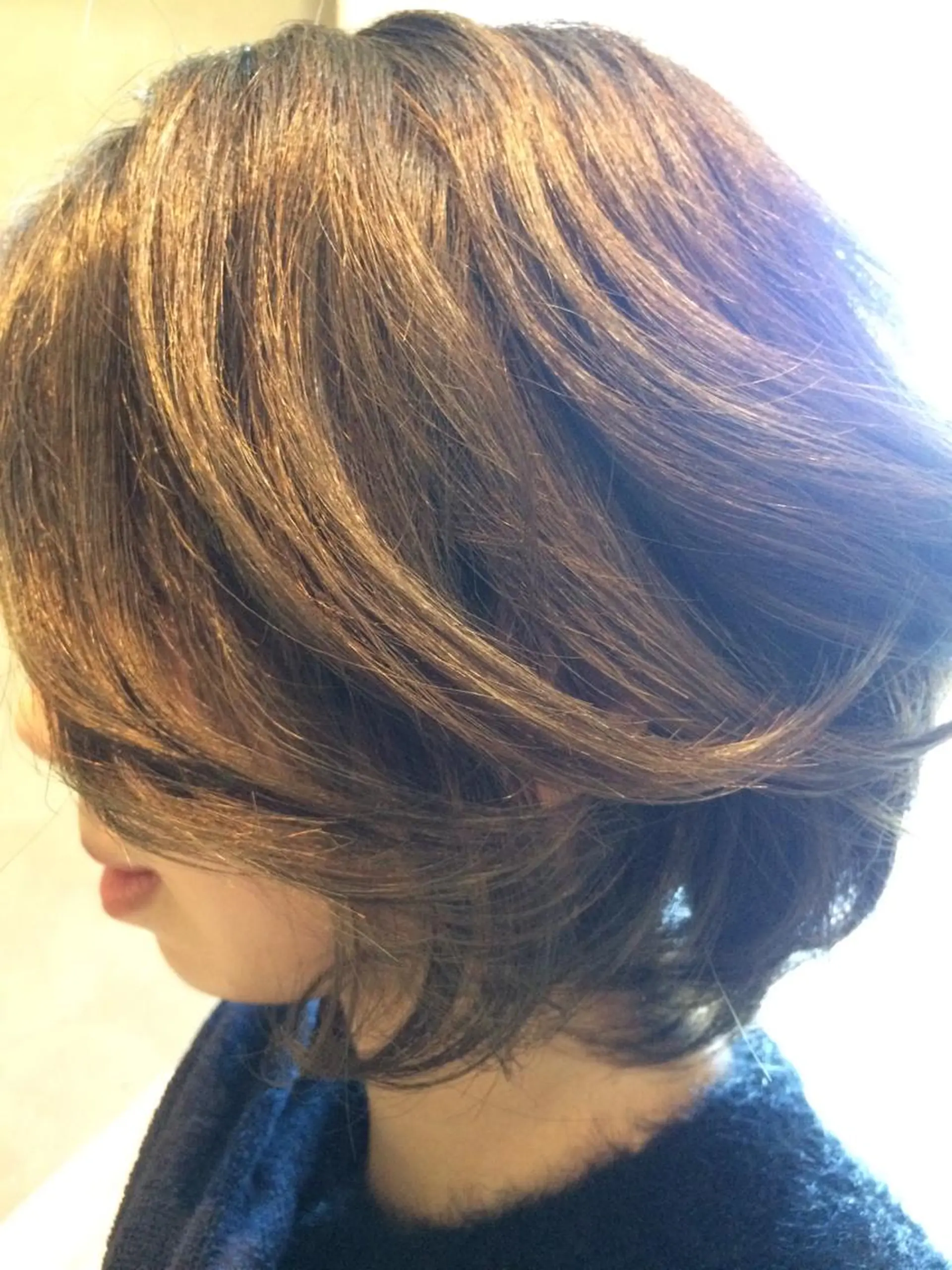 ショート ミディアム セミロング カラー ヘアアレンジ メンズ メンズハイライト ハイライトカラー ボブ ハイライト 今泉 直裕のヘアスタイル