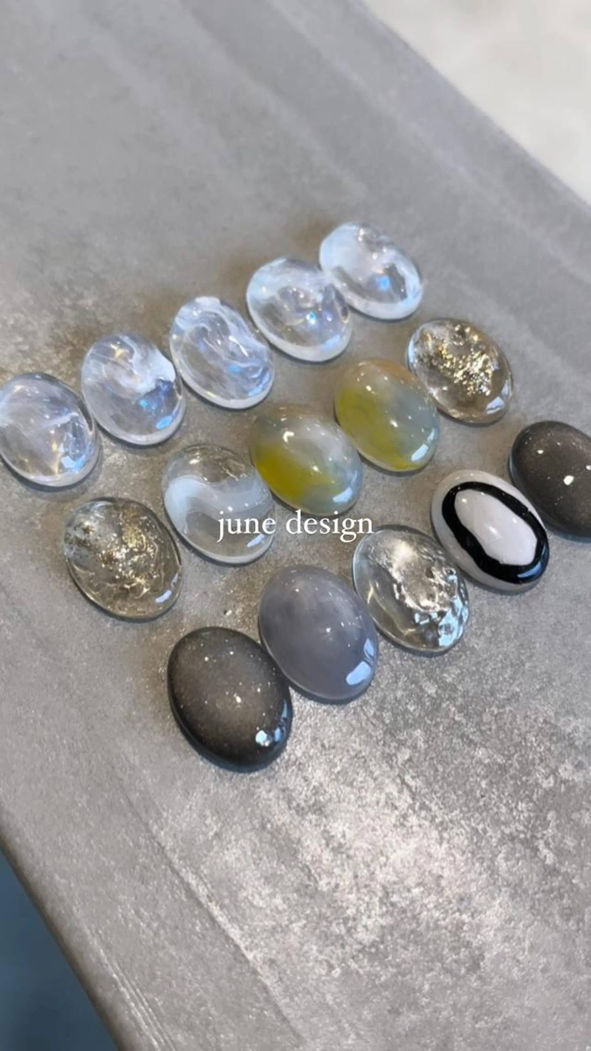 ネイル ハンドネイル mano+所属・砂田 はるかのネイルデザイン