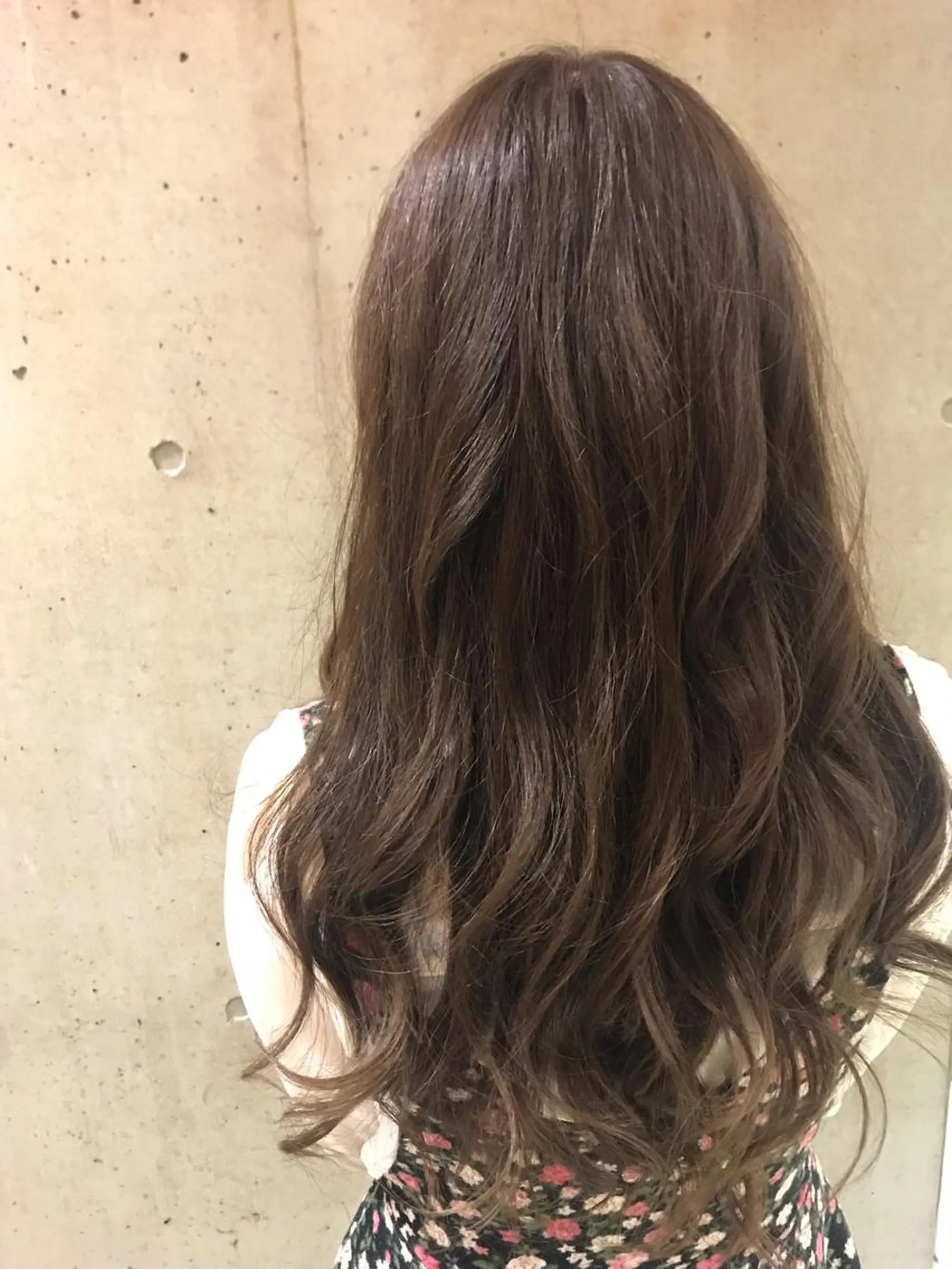 ロング カラー 一ノ瀬 蘭のヘアスタイル