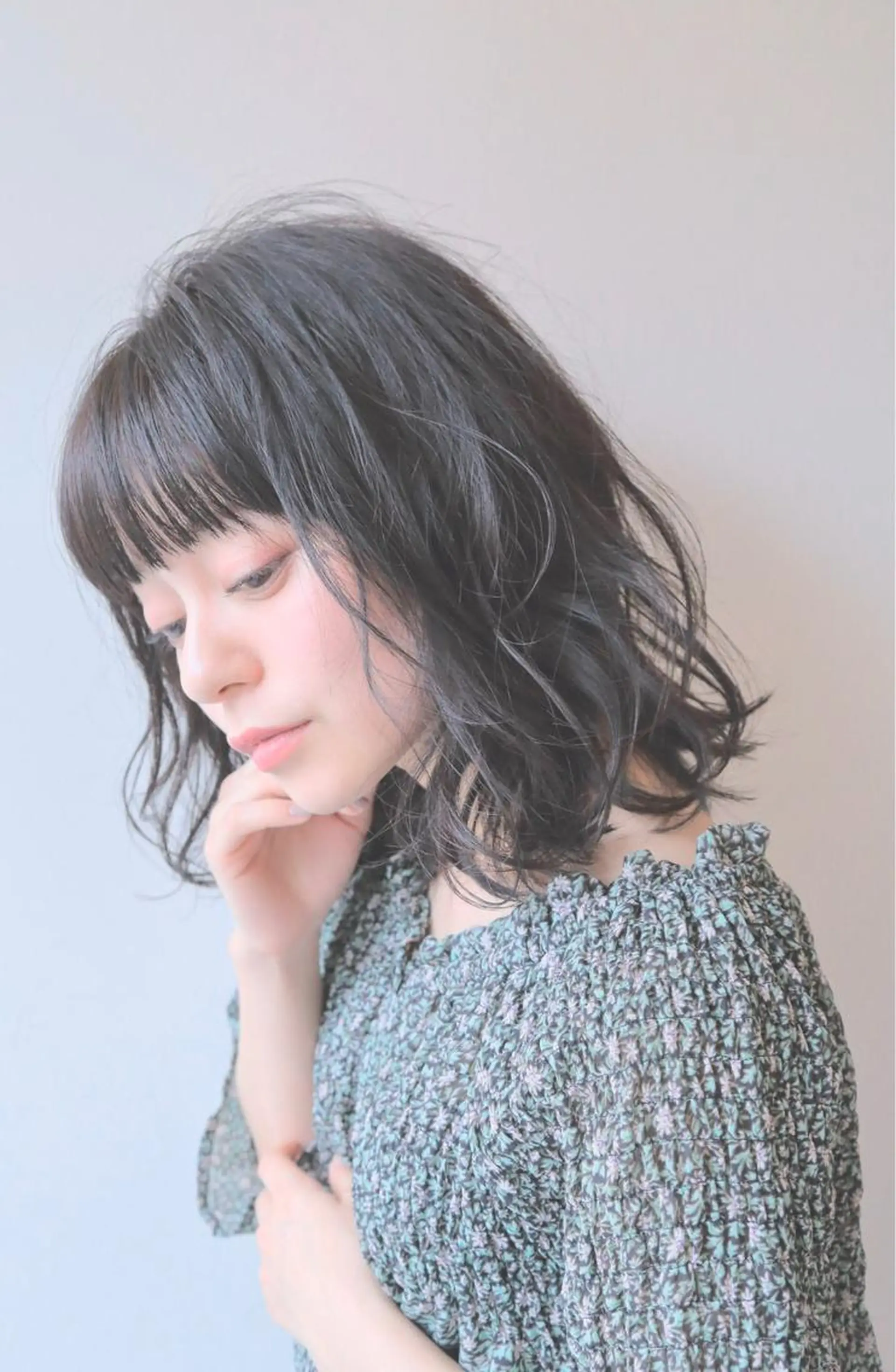 ミディアム カラー レイヤーと顔まわり 大好き❣️関口拓馬のヘアスタイル