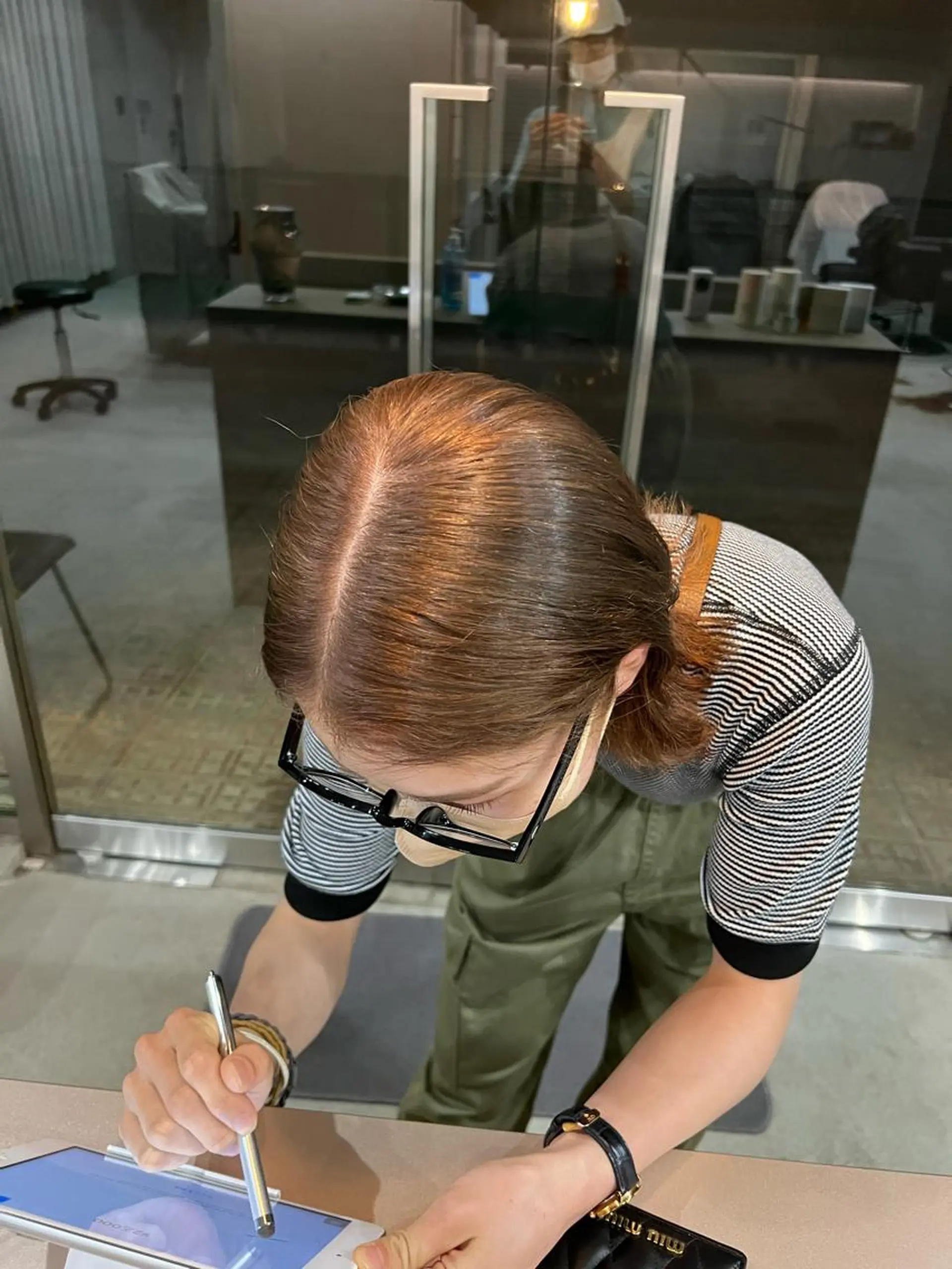 ショート カラー ボブパーマコテ巻き風 パーマNo1深江秀平のヘアスタイル