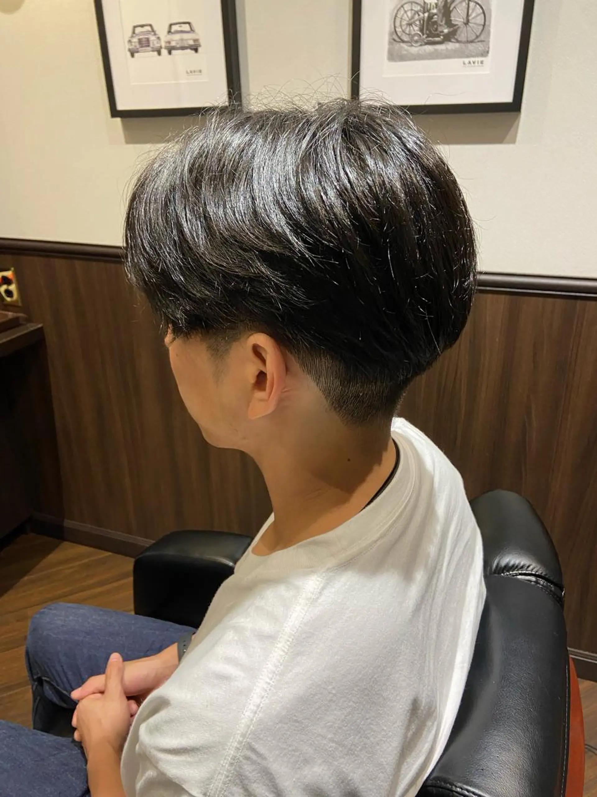ミディアム HATAKEYAMA SHIONEのヘアスタイル