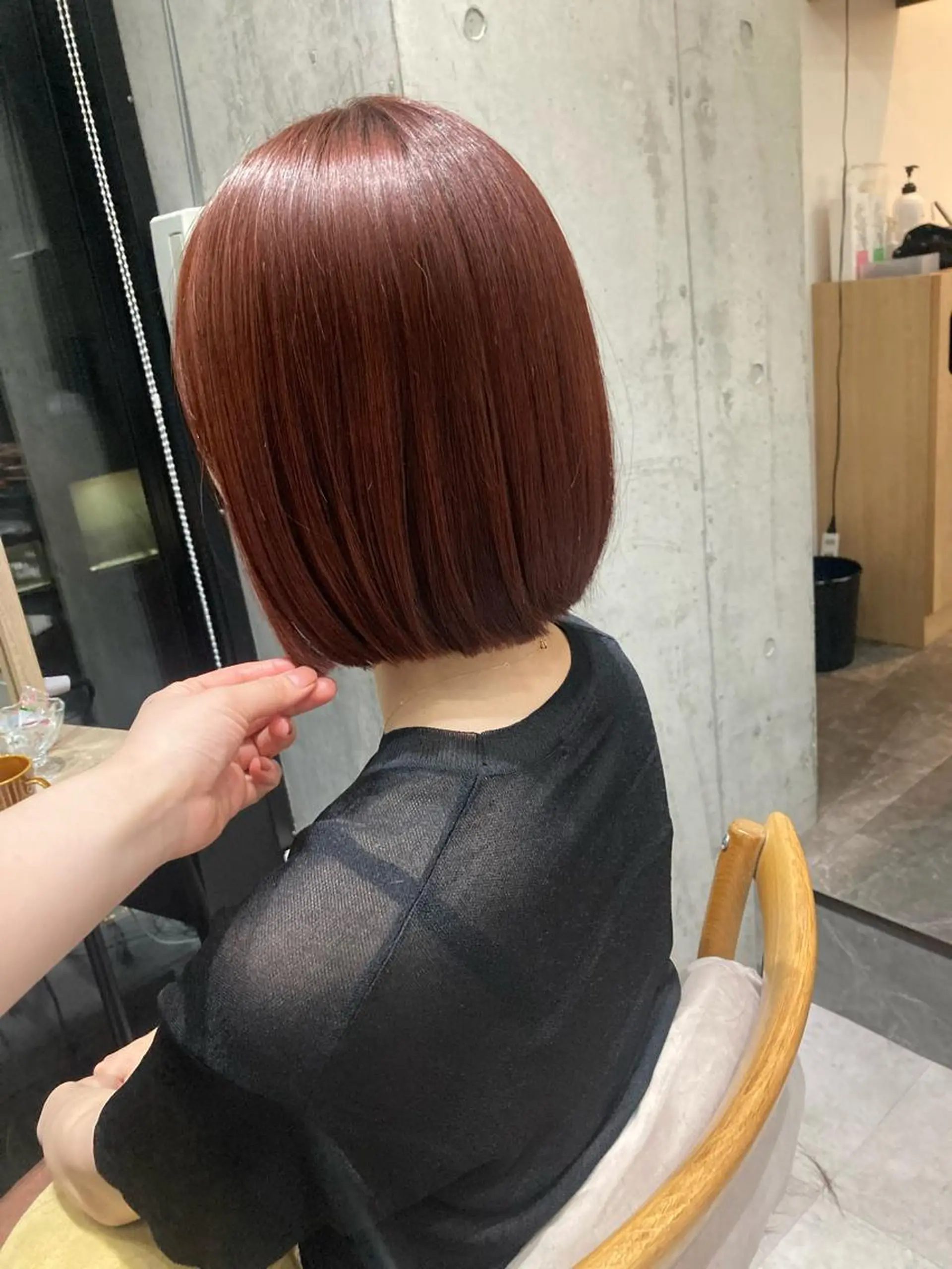 ショート ✨色持ちの良い艶 カラー✨蟹江真世のヘアスタイル