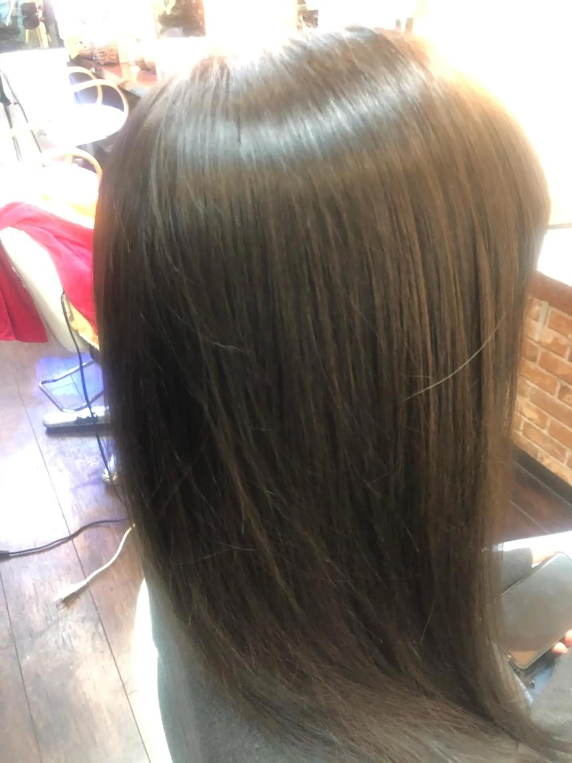 セミロング カラー パーマ 桧山 真のヘアスタイル