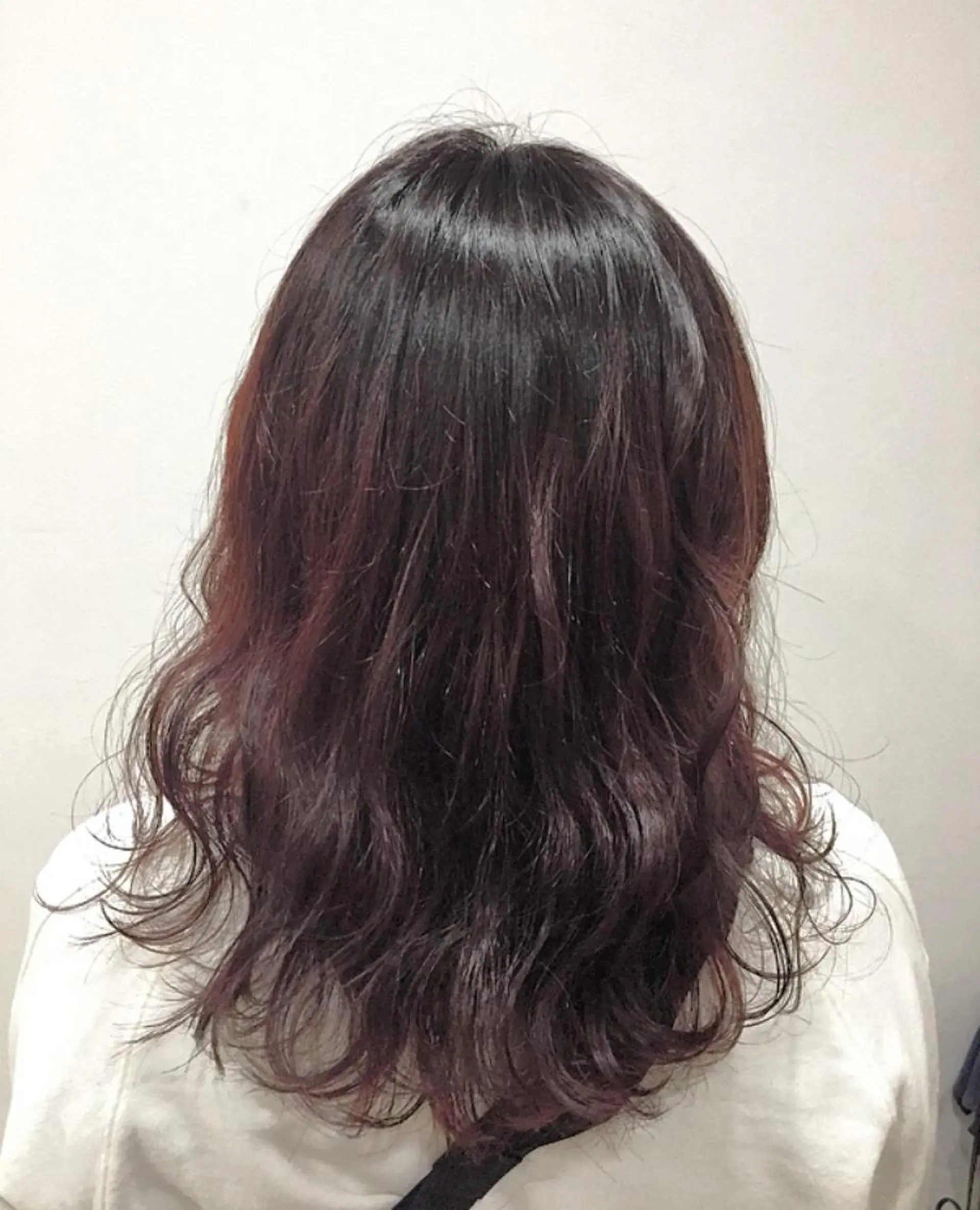 セミロング カラー 脱白髪染め美容師 竹内涼乃のヘアスタイル