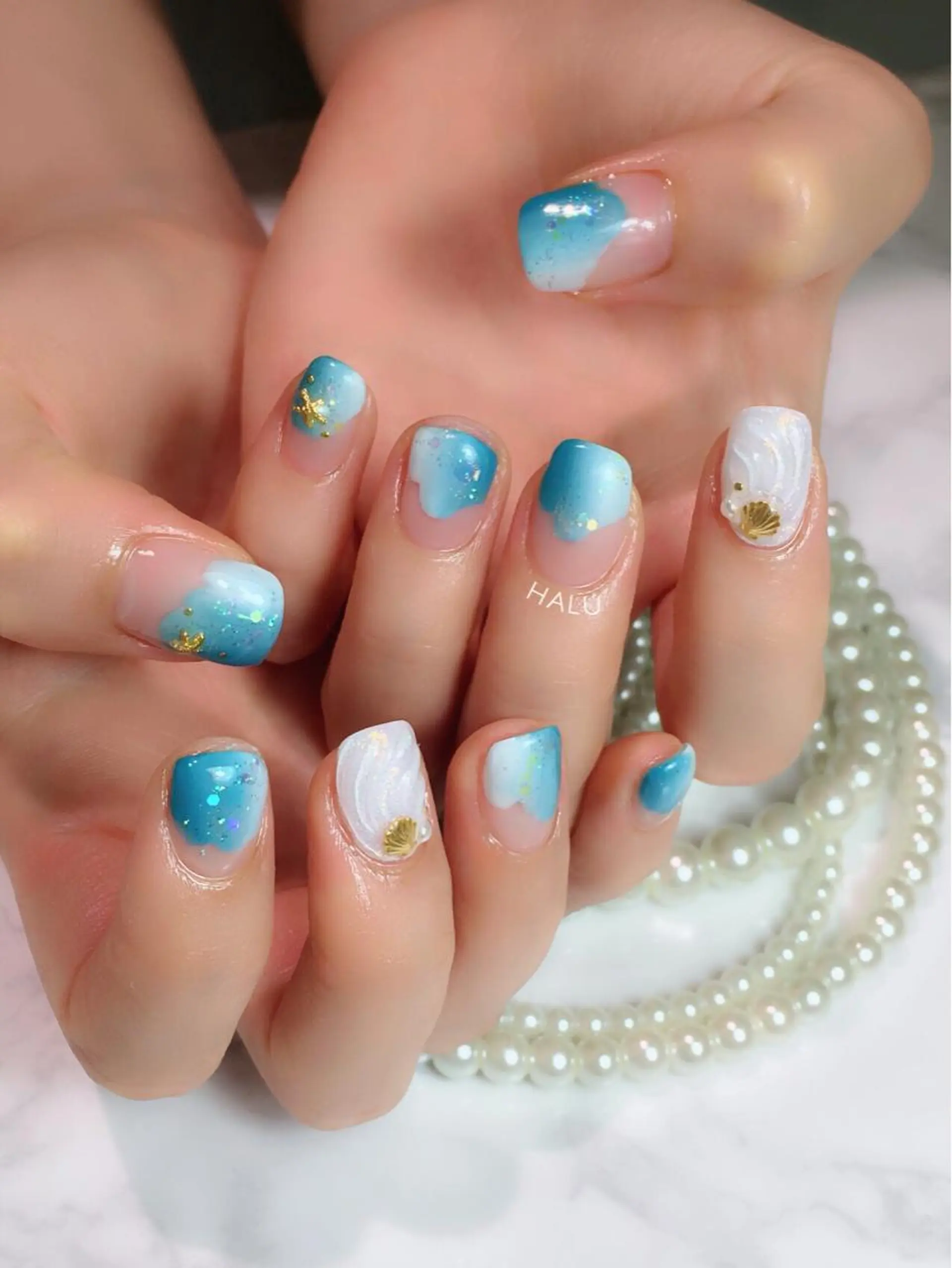 ネイル ブルー キラキラネイル HALU ハルのネイルデザイン