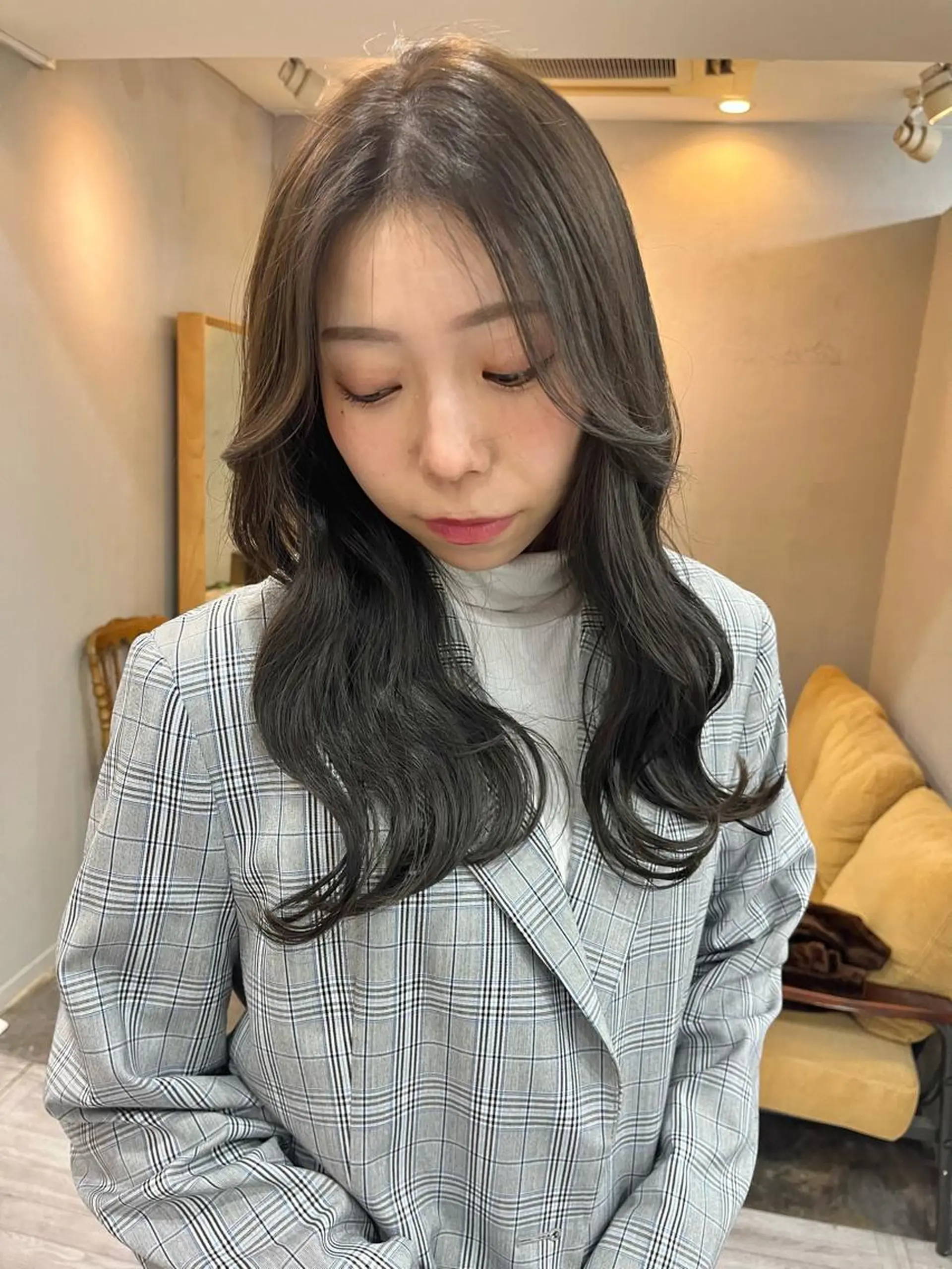 ロング カラー ブリーチ グレージュ ブリーチなしカラー カット ヘアカラー トリートメント 🫧tomoka 透明感カラー🫧のヘアスタイル