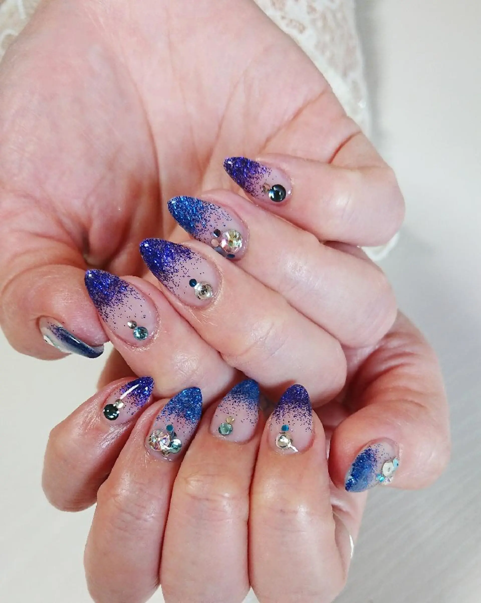 ネイル ラメ(グリッター) ラメグラデーション Lilith Nailのネイルデザイン