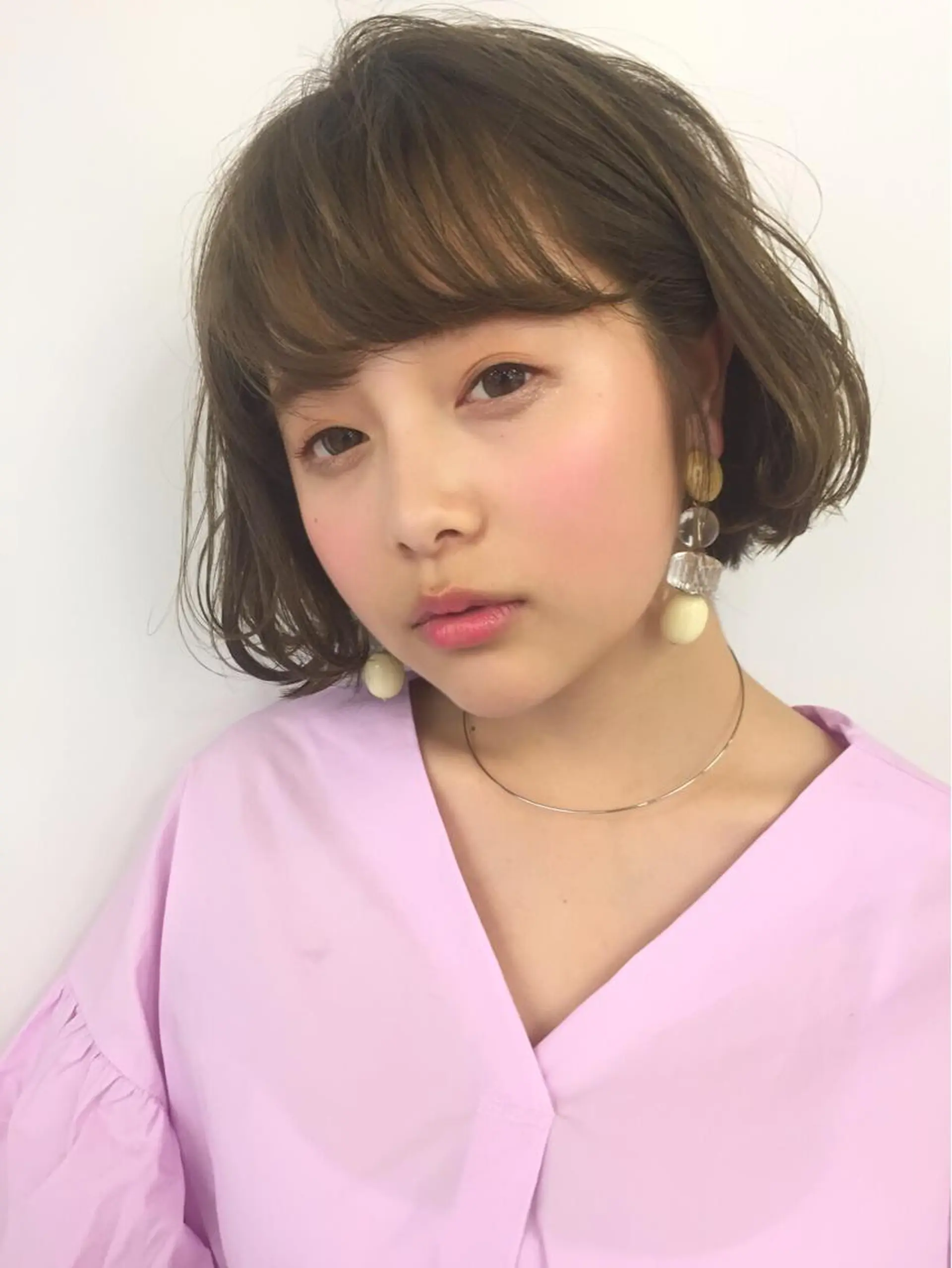 ショート カラー ボブ 齋藤 咲のヘアスタイル