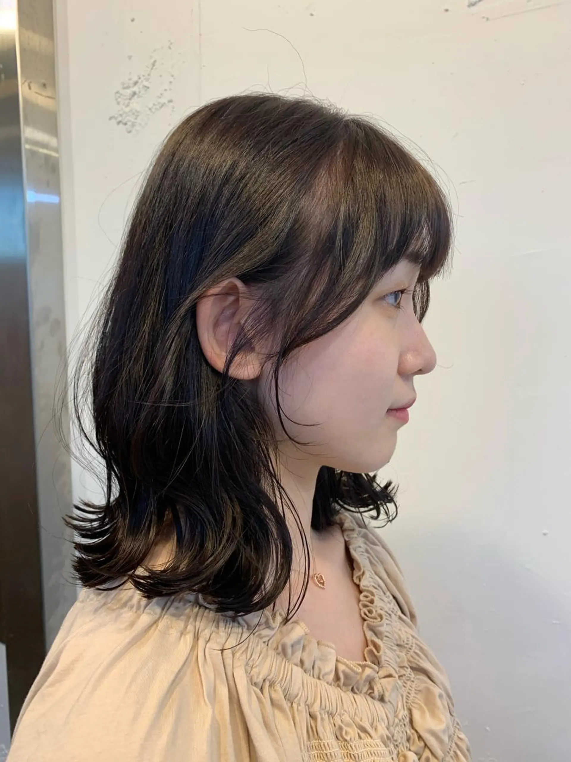 ミディアム カット Sana / 韓国ヘア / カラーのヘアスタイル