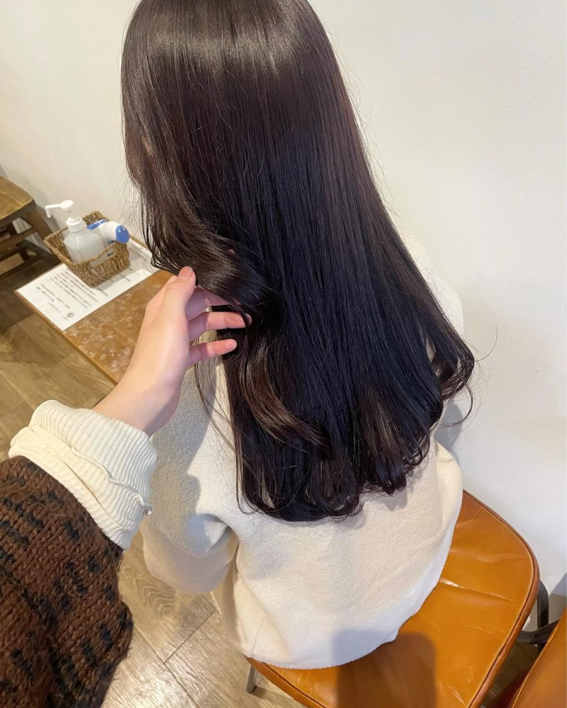 ロング Megu/ベージュ/ 透明感カラーのヘアスタイル