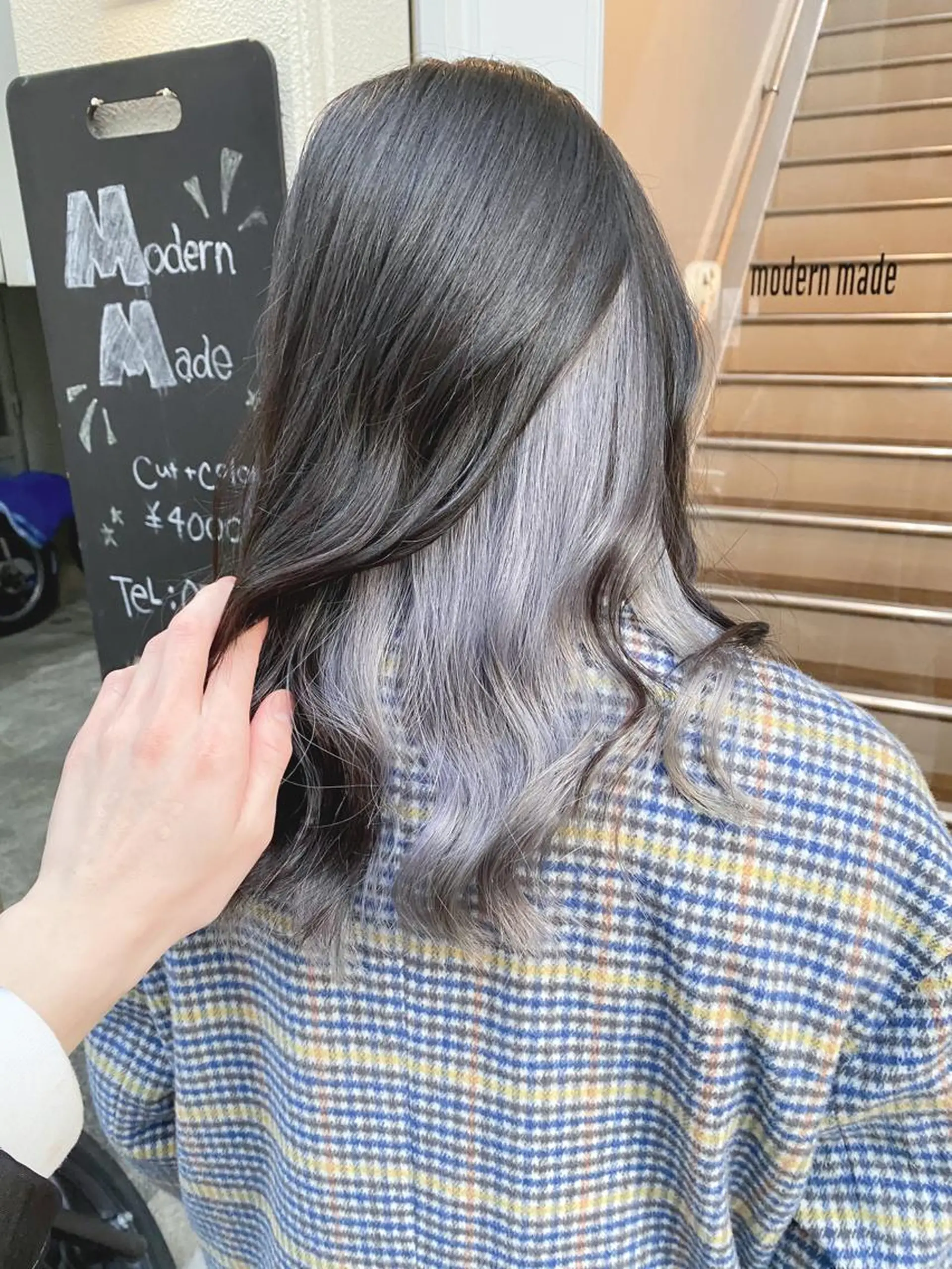 ロング カラー ブリーチ Via officialのヘアスタイル