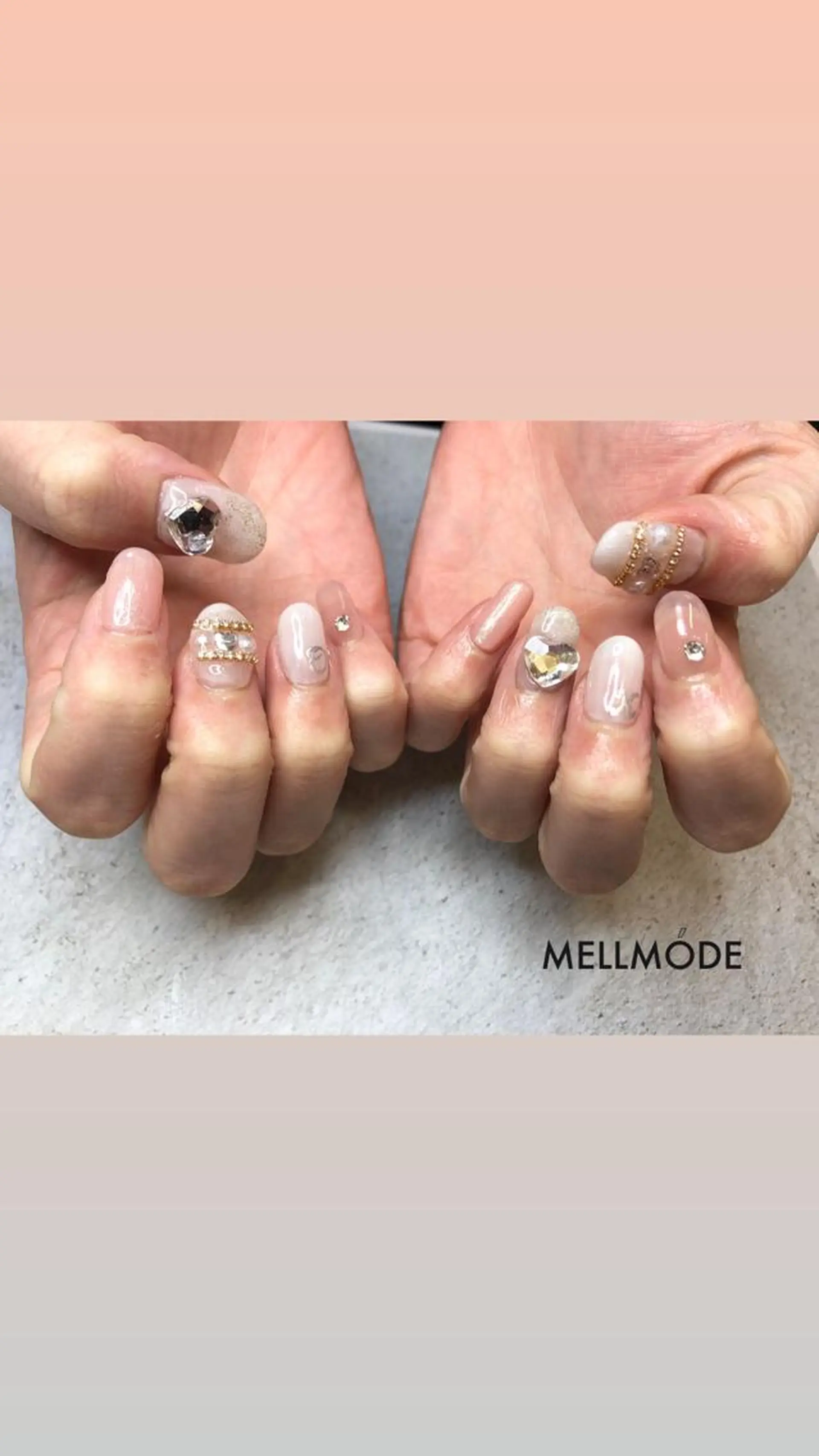 ネイル ハート キラキラネイル MELLMODE所属・Nakano Kanaのネイルデザイン