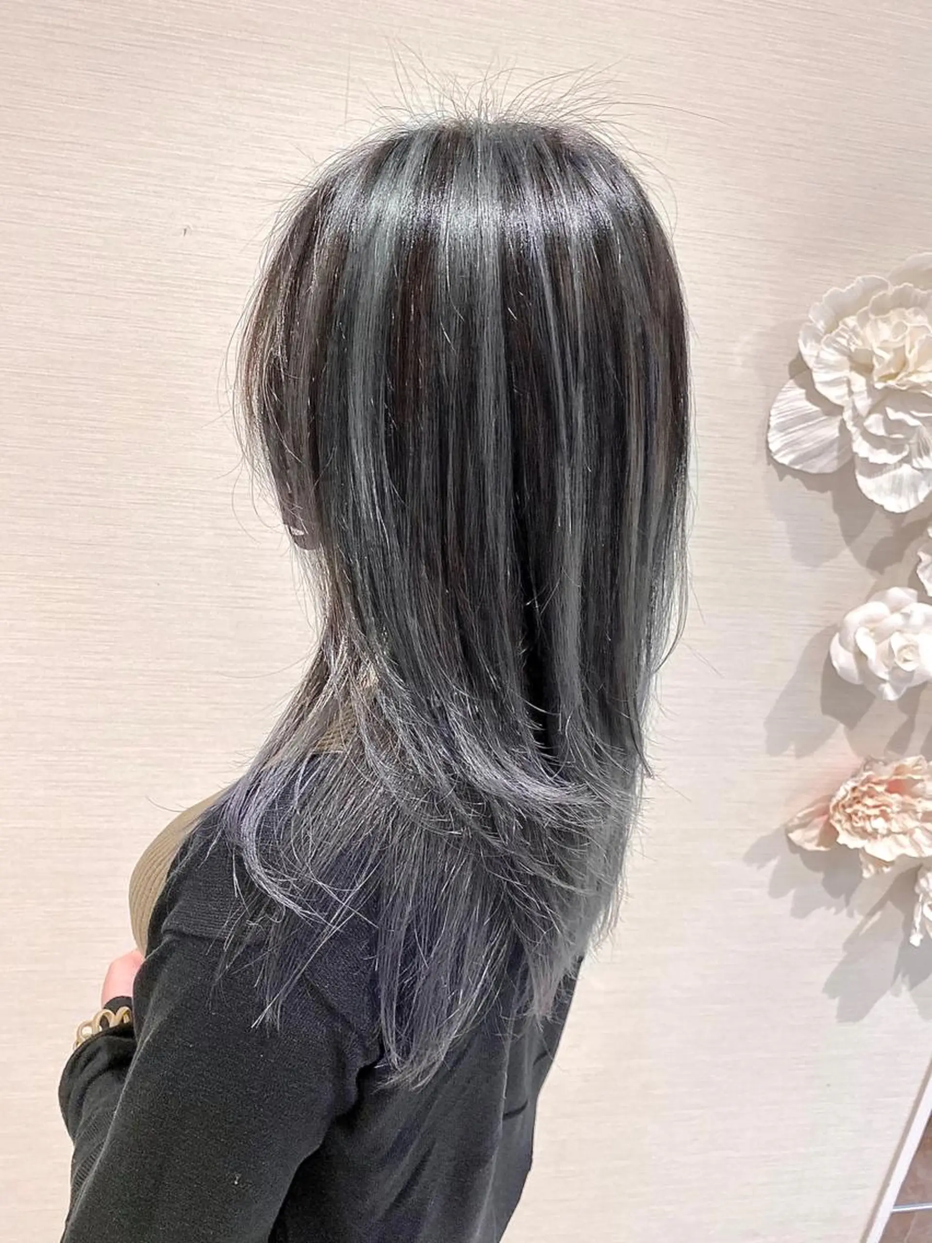 ロング カラー 横山 直輝のヘアスタイル