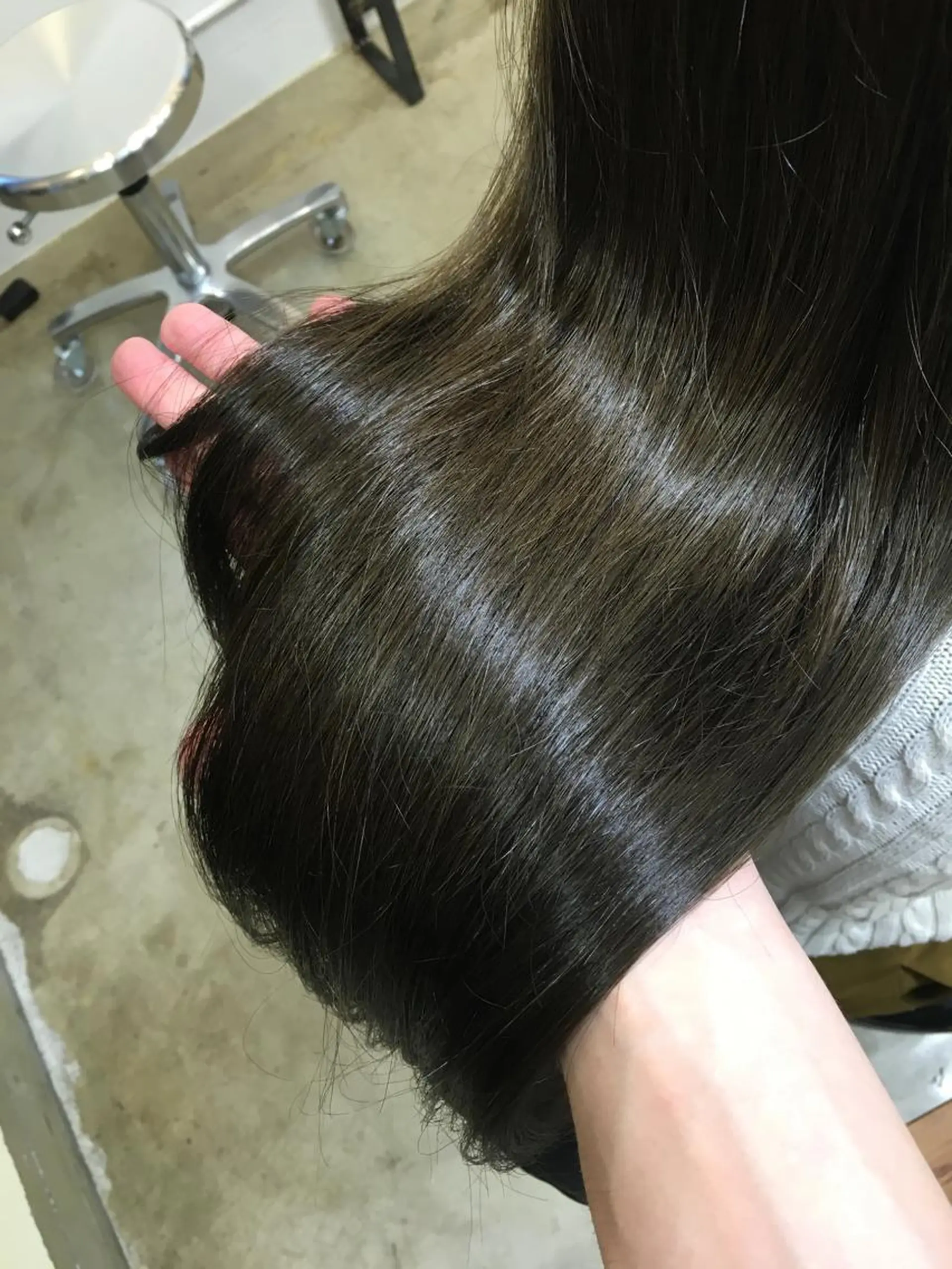 ロング カラー アッシュ ミント メンズ眉毛ITSUK Iメンズ専門　新宿の眉毛・アイブロウイメージ