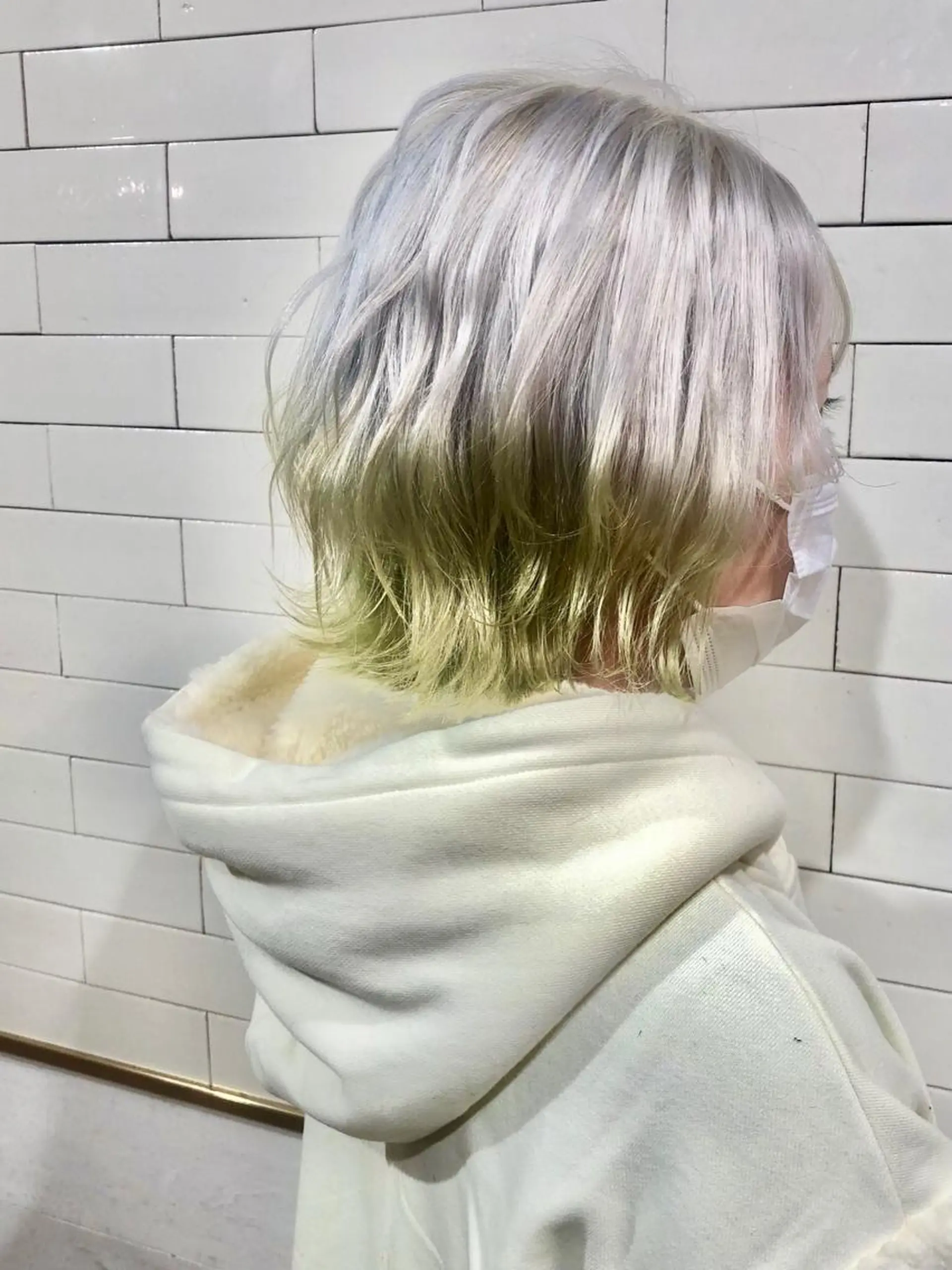 ショート カラー 🤍髪質改善➕透明感 カラー🤍川上葵のヘアスタイル