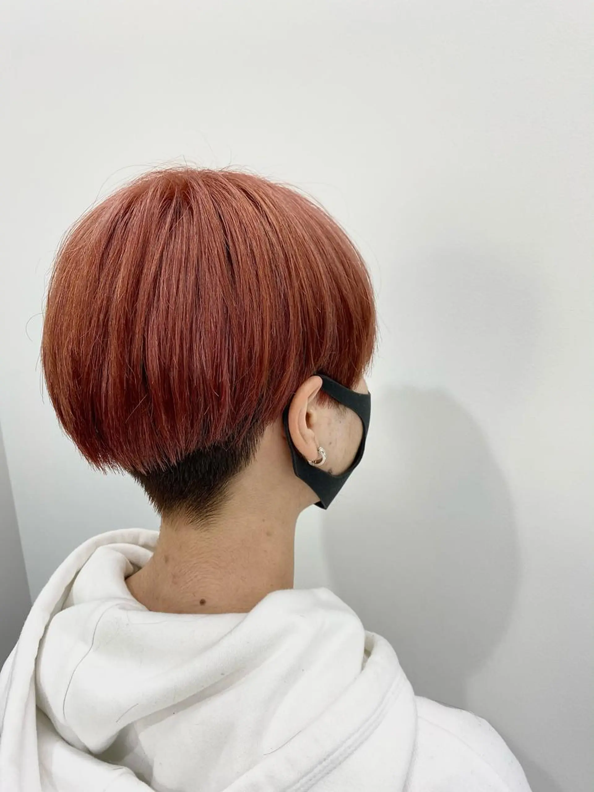 ショート カラー 三戸 修平のヘアスタイル