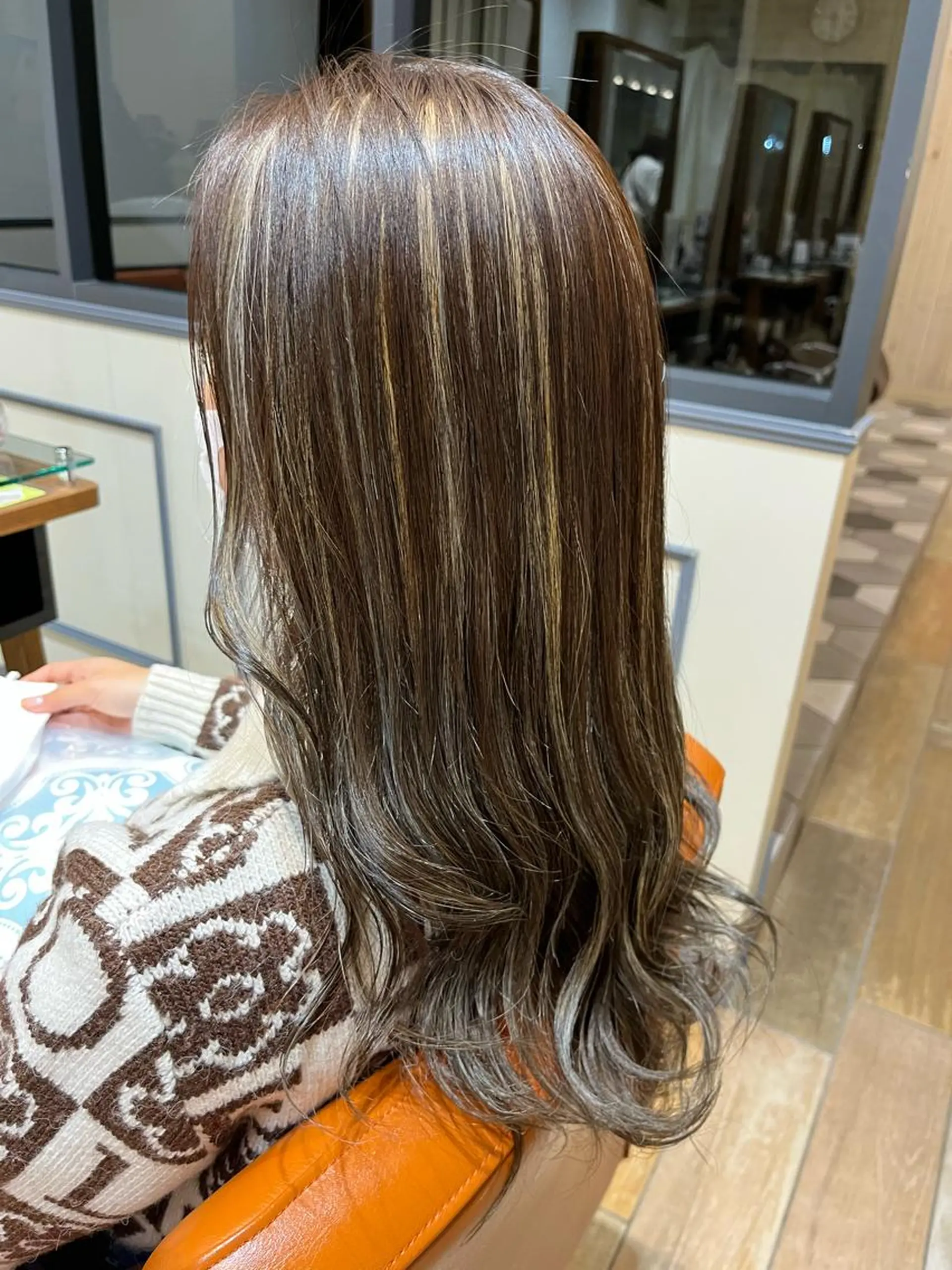 カラー 【eight宿河原】 すぎもとはづきのヘアスタイル