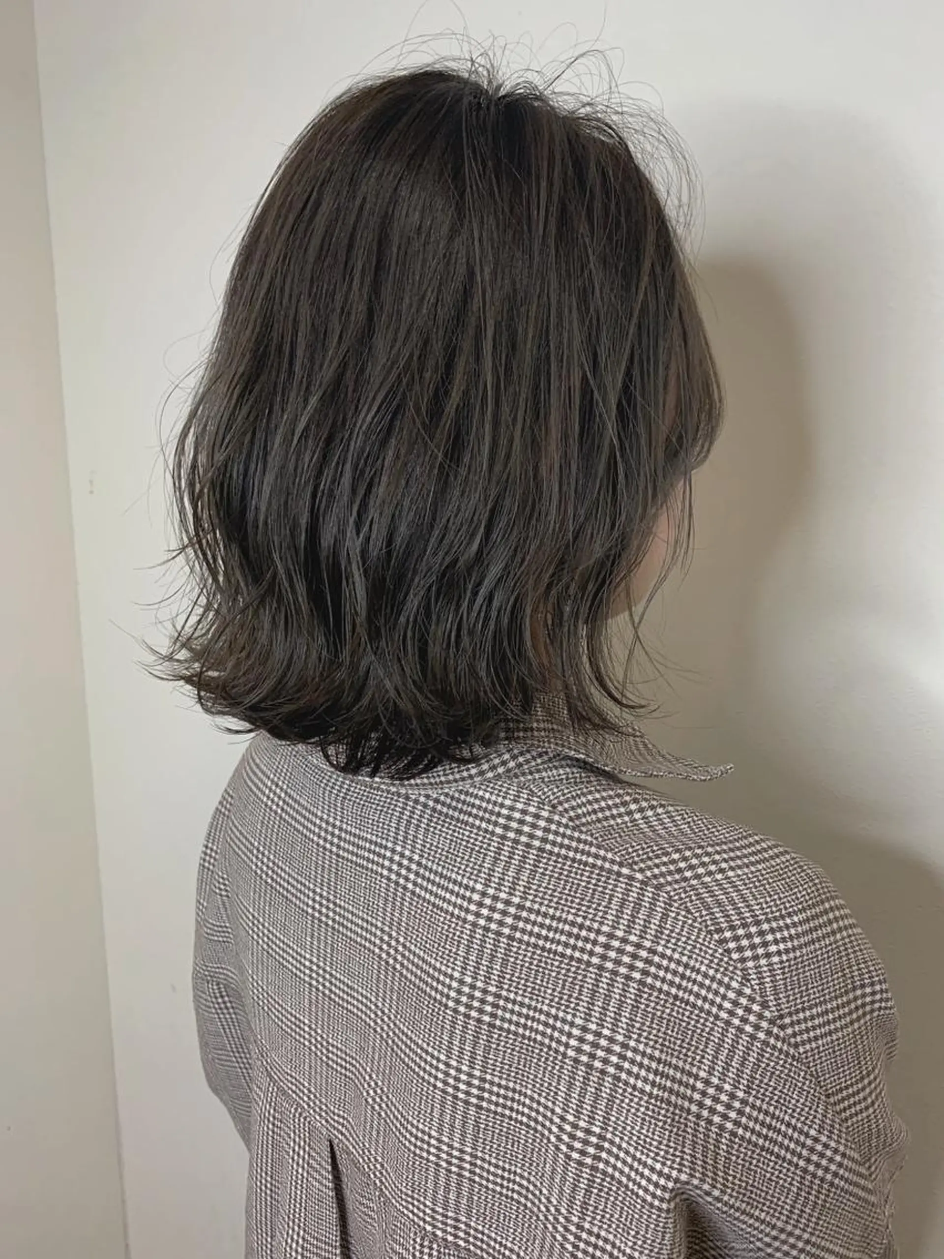 カラー 村松 萌のヘアスタイル