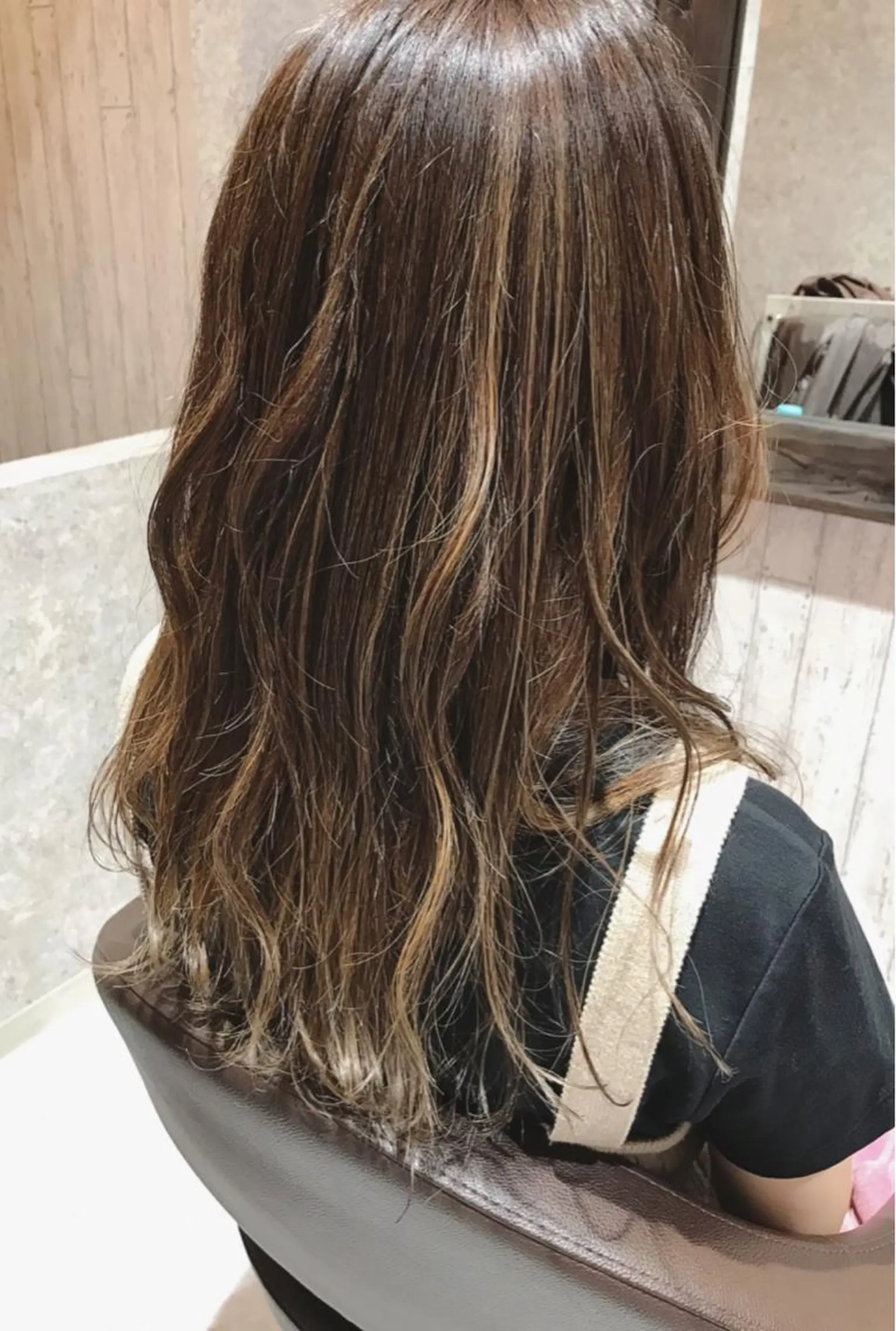 ロング カラー Blanco 村松 美里のヘアスタイル