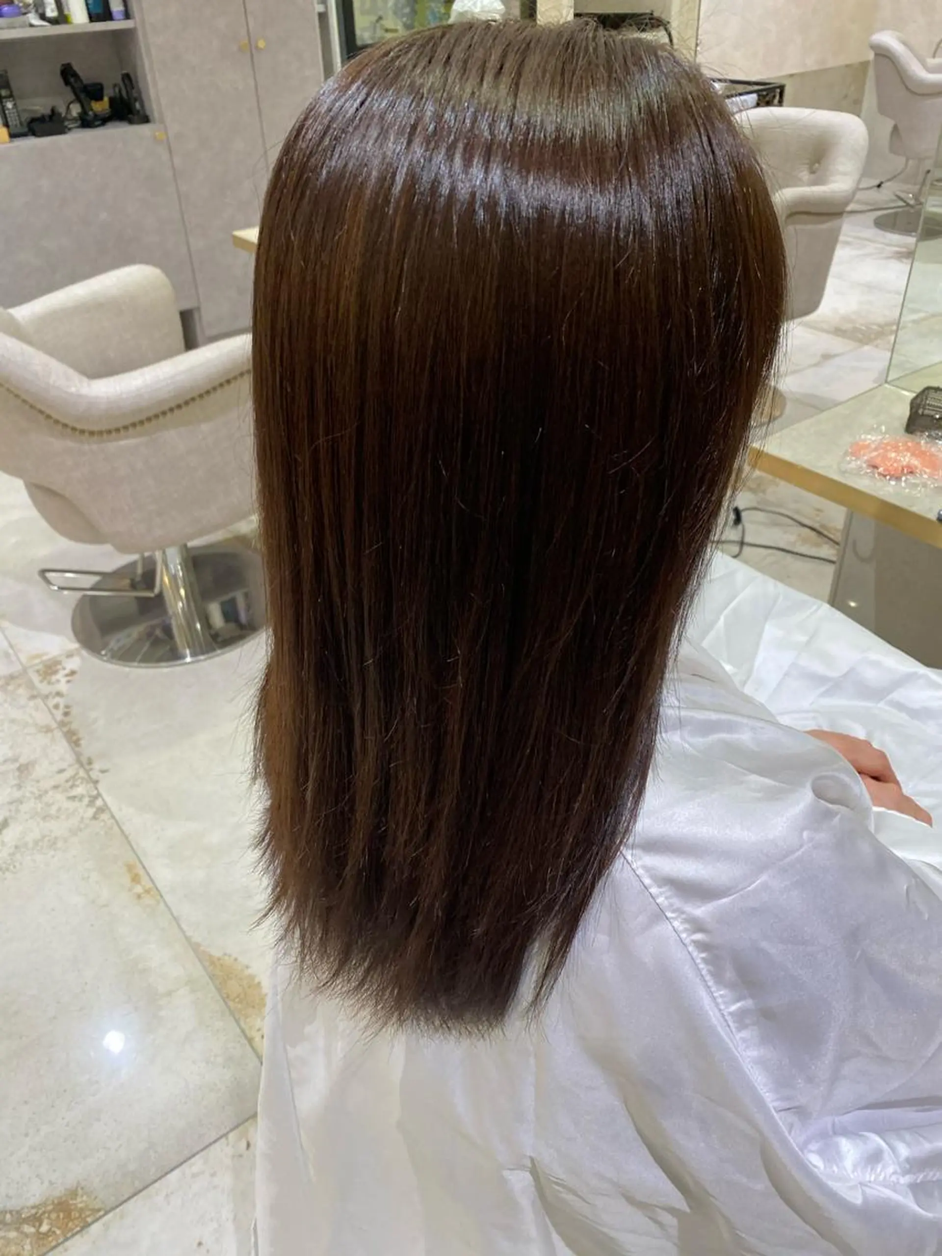 ロング カラー アッシュ ベージュカラー 黒髪 ブリーチ ケアブリーチ CIEL天六店 三上春のヘアスタイル