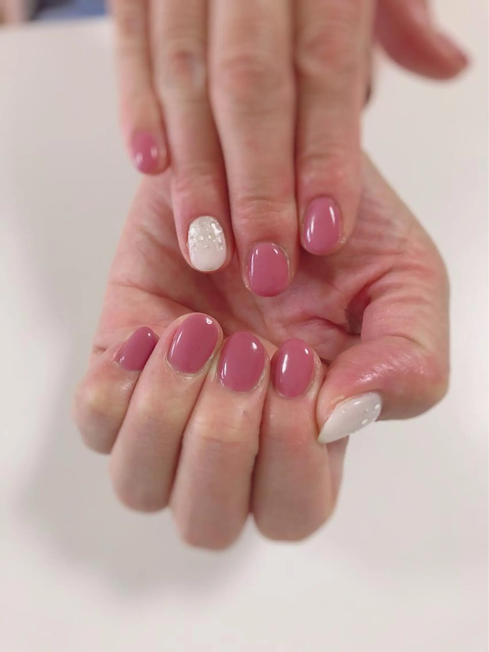 ネイル アートネイル 長さ出し フットネイル グリーン ニュアンスネイル Lily Roseスタッフ一同のマツエク・マツパデザイン