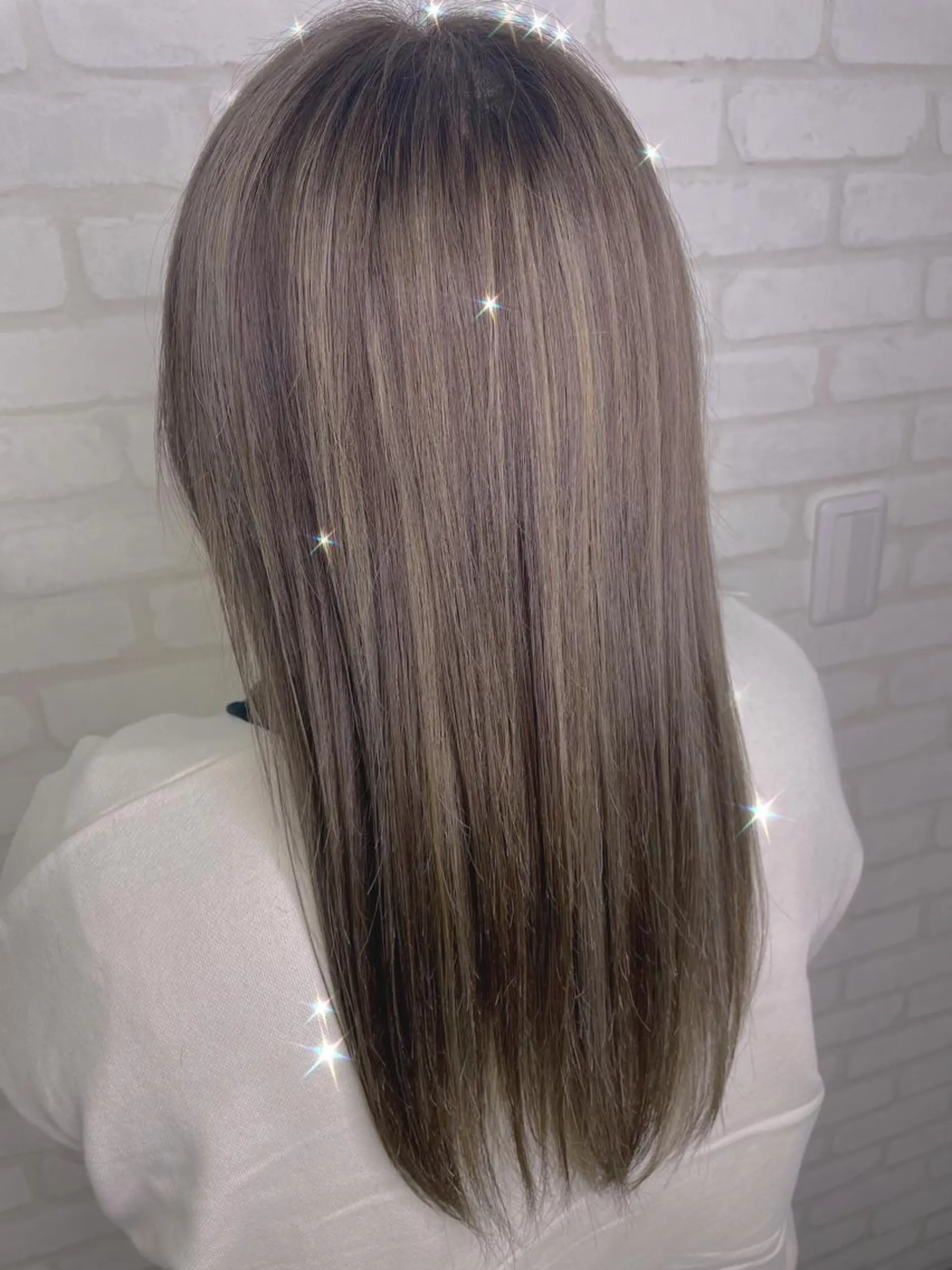 ミディアム カラー EYEstylist ·ai MOERIのマツエク・マツパデザイン