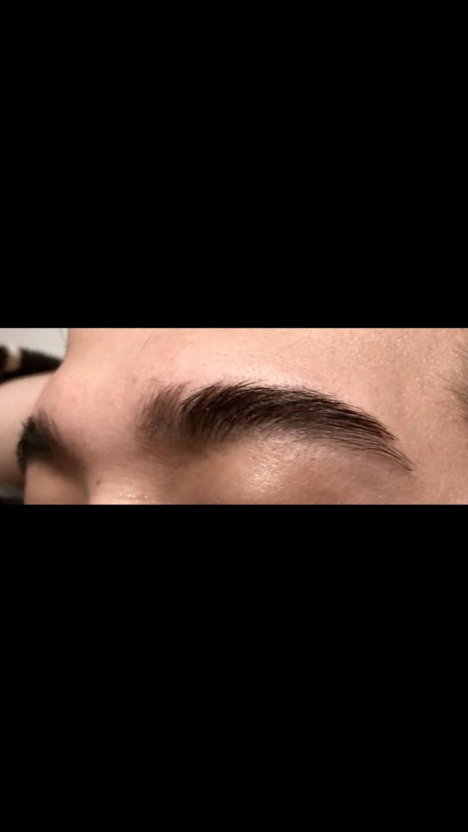 アイブロウ ｌａｚｏ/ ｅｇｕｃｈｉのエステ・リラクイメージ