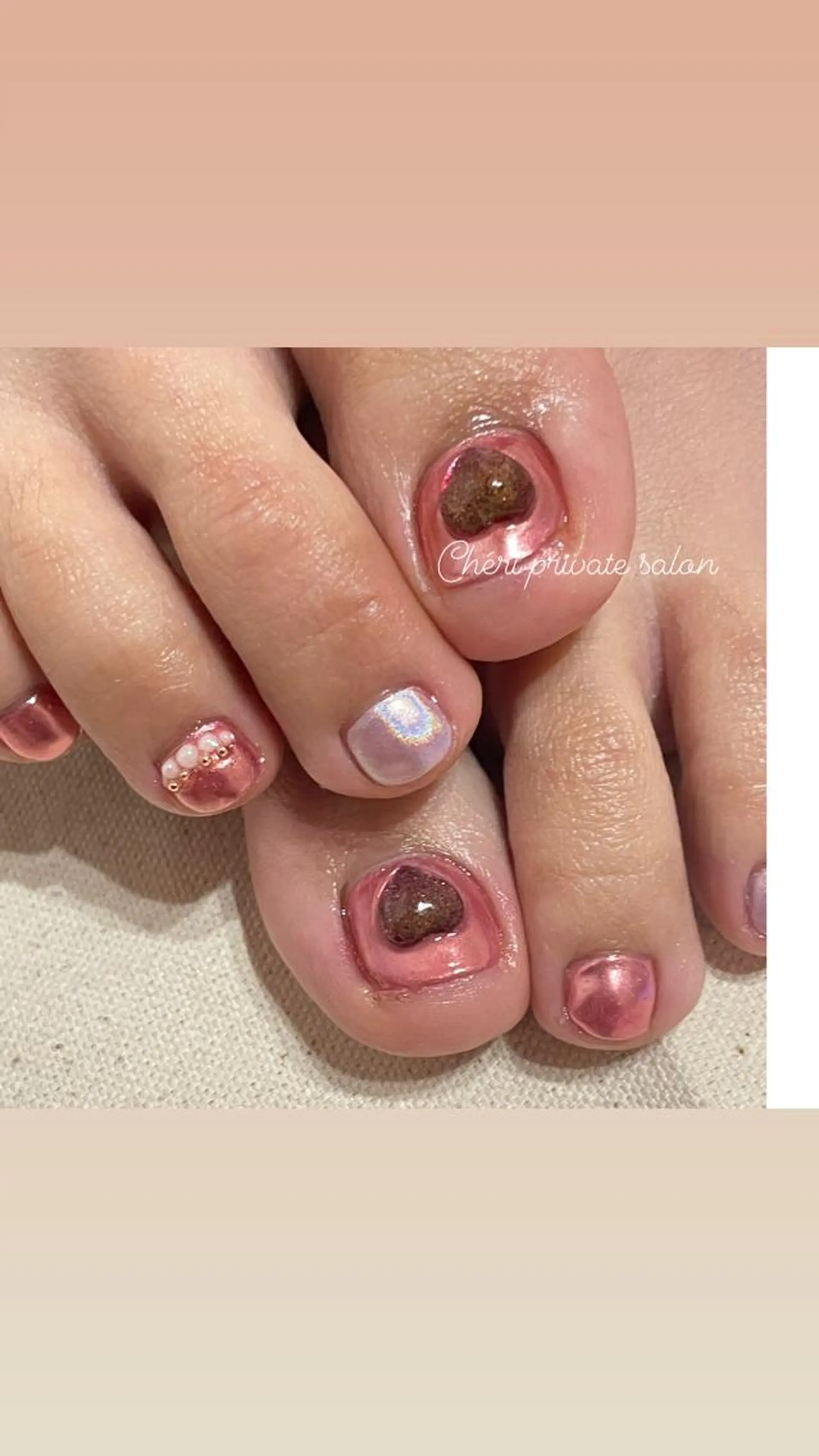 カラー ネイル ユニコーンカラー ハート キラキラネイル ミラーネイル Chérinail 爪のお手入れのネイルデザイン