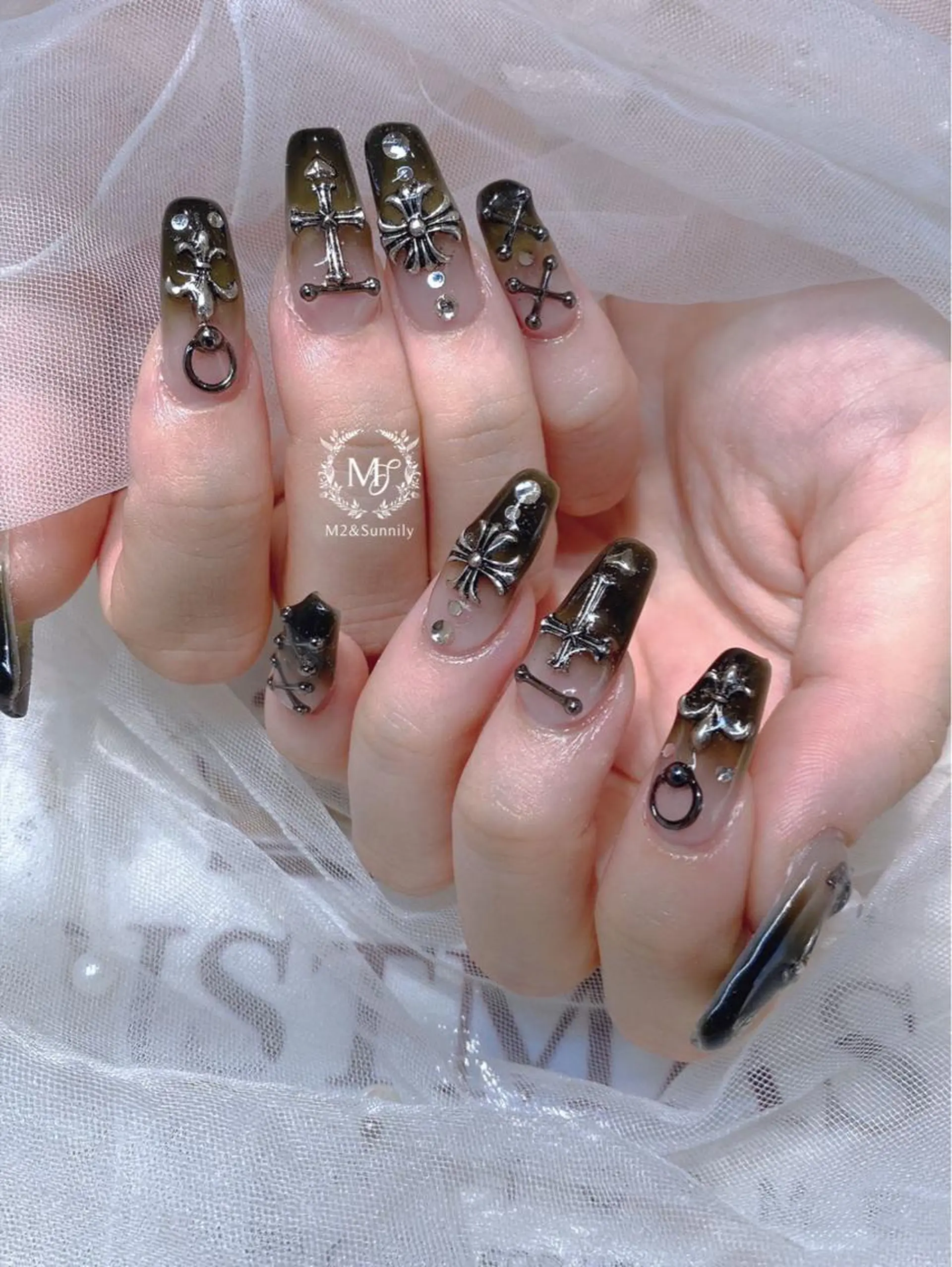 ネイル 美爪パラジェル導入店 Sunnilyのネイルデザイン