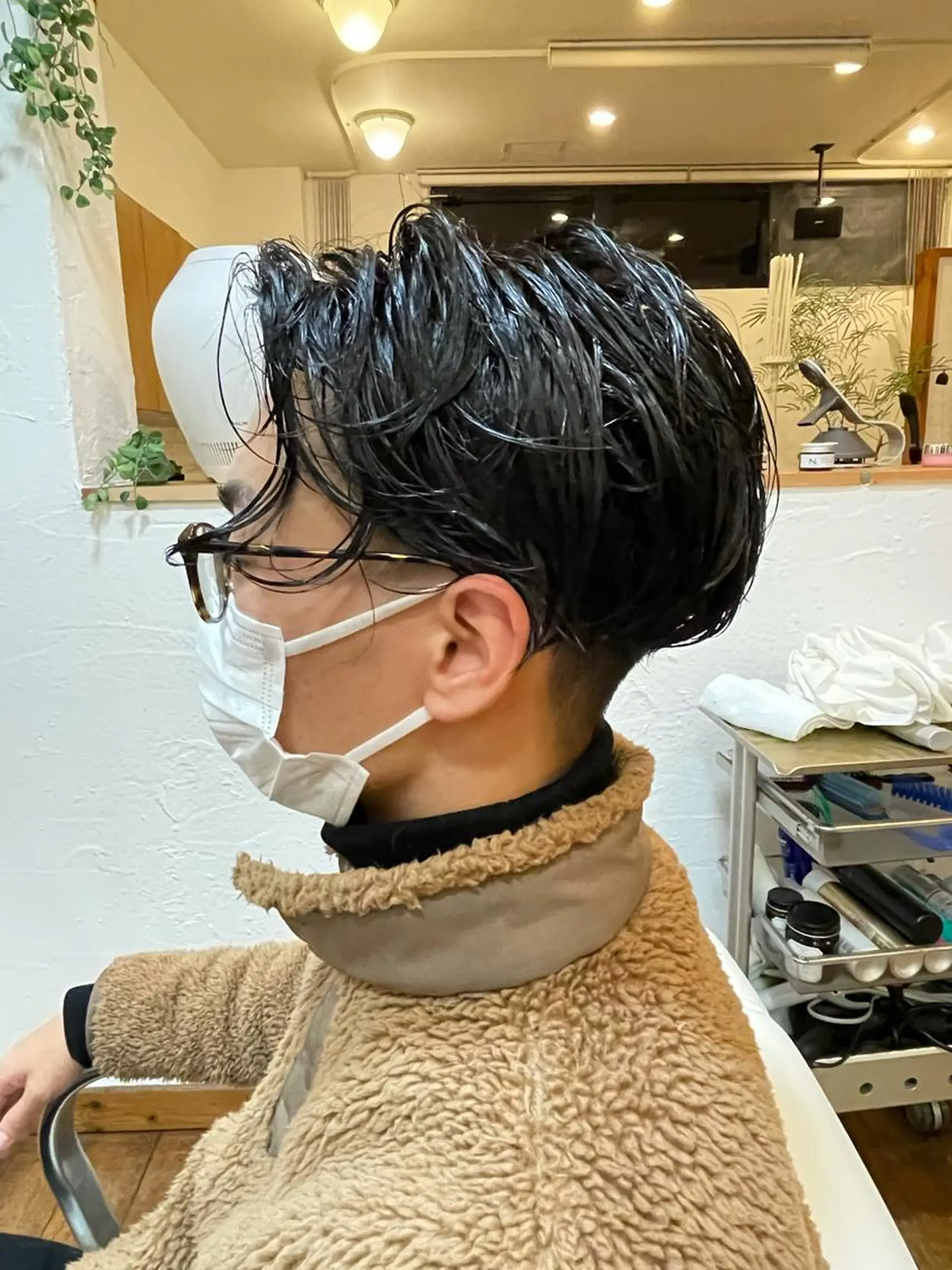 ショート パーマ メンズ 神山 滉平のヘアスタイル